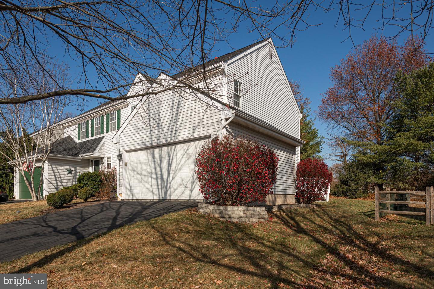 HERITAGE RIDGE - Residential Lease