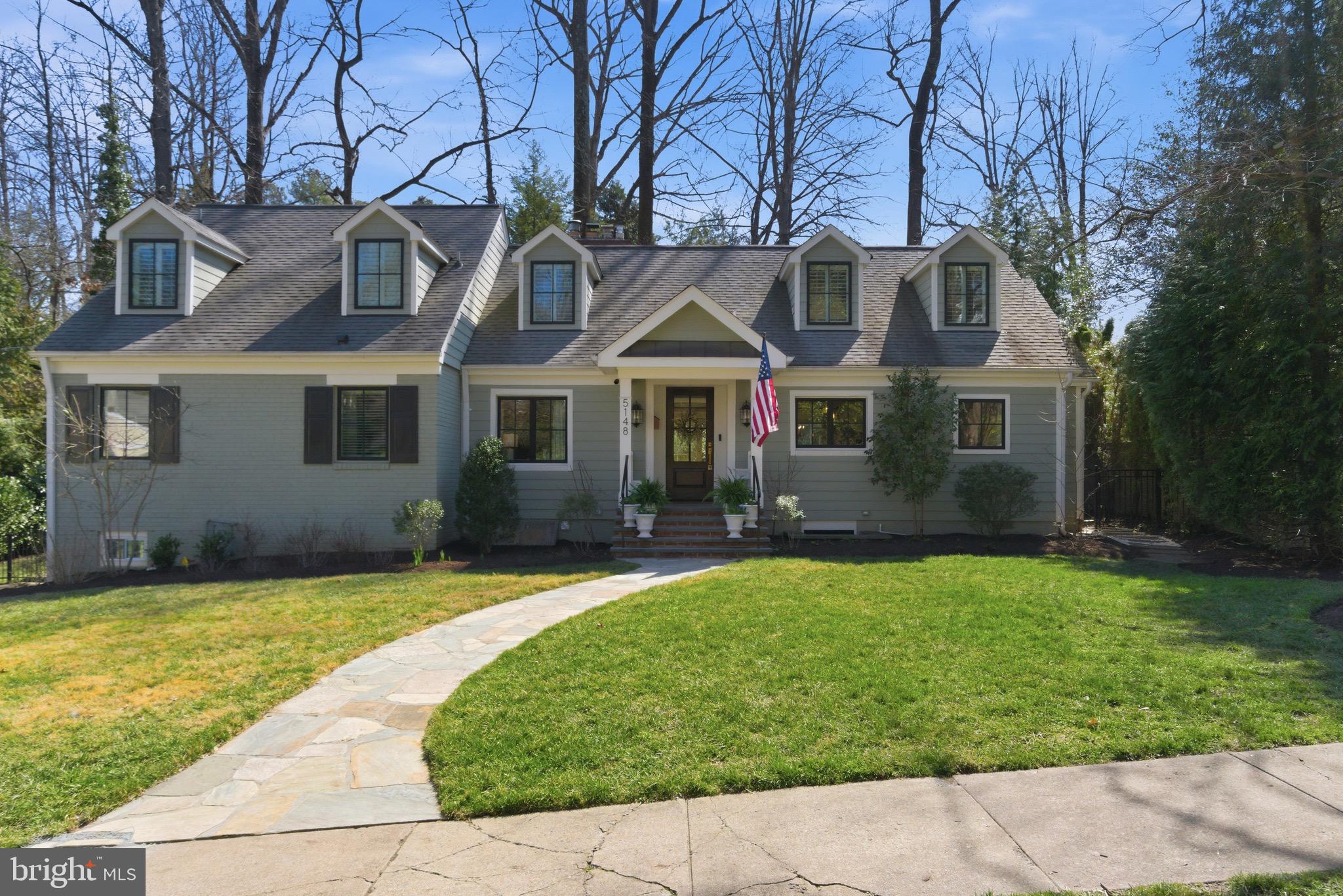 WILLIAMSBURG VILLAGE - Residential