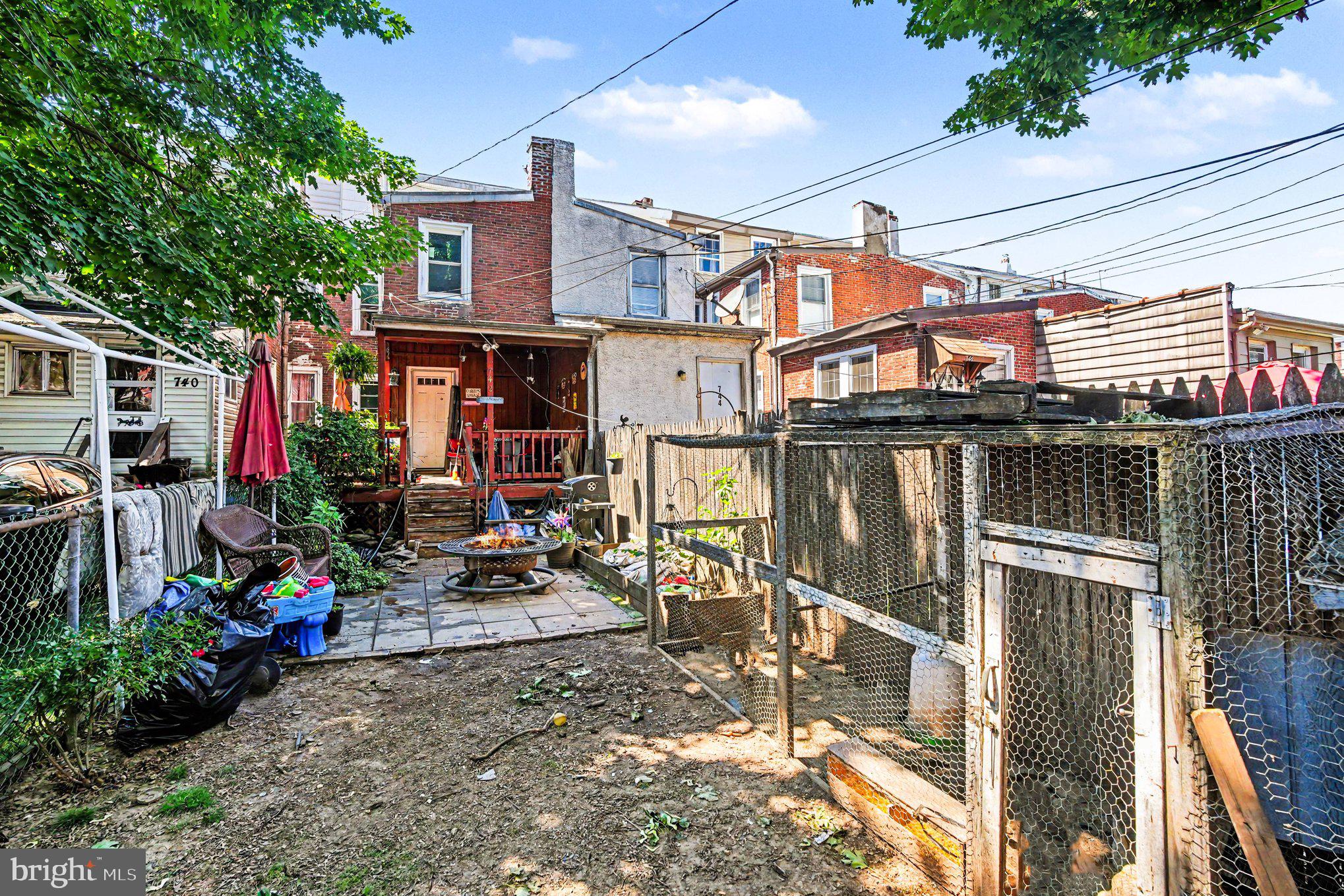 NORRISTOWN - Residential