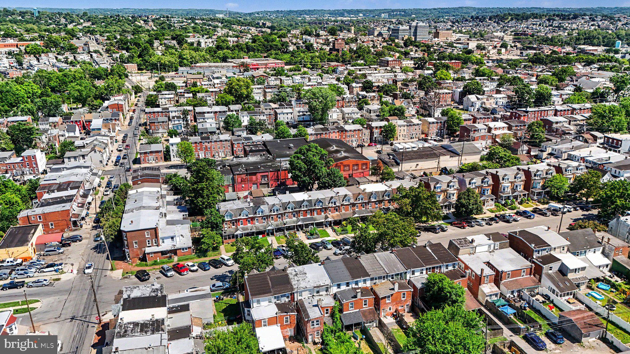 NORRISTOWN - Residential