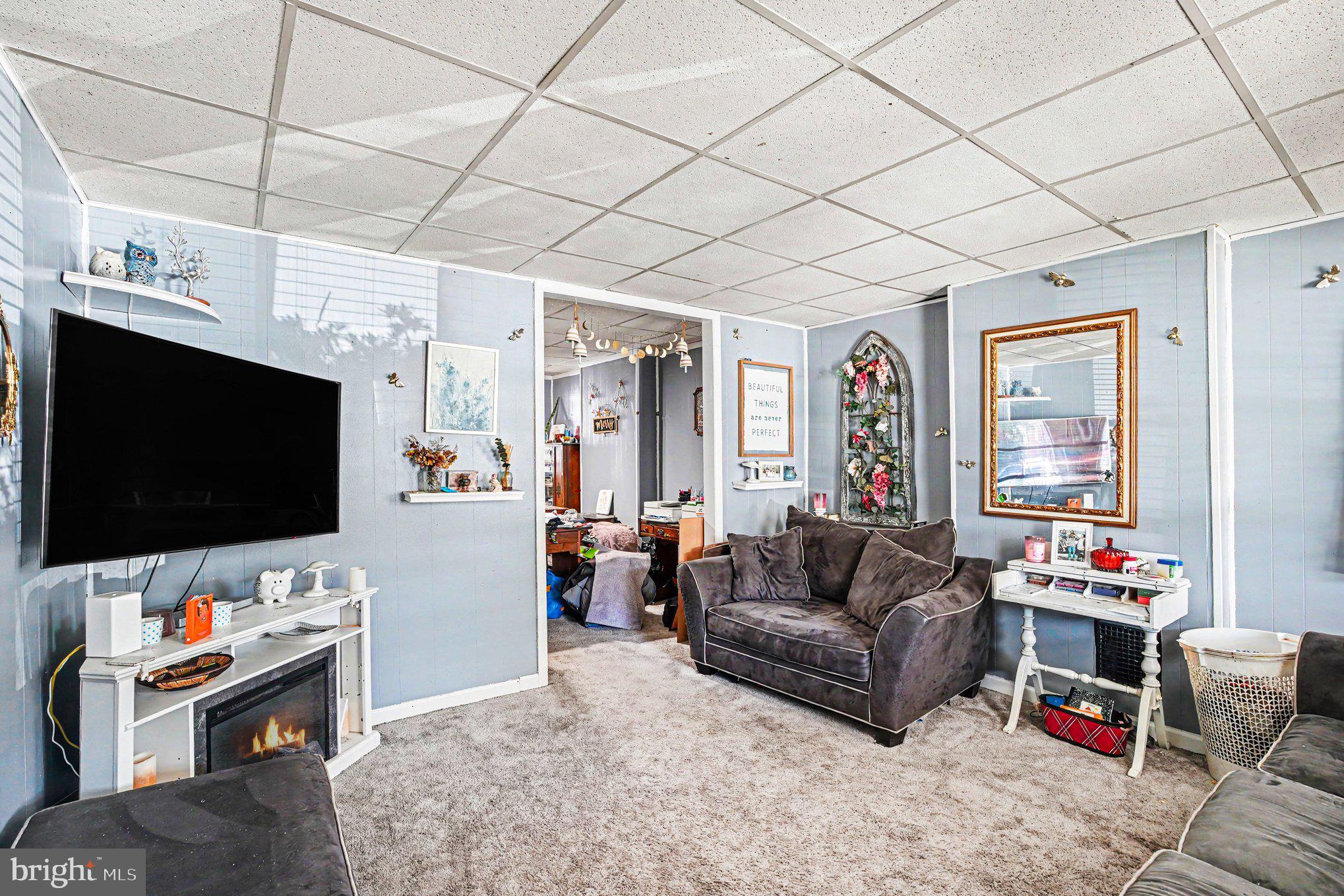 NORRISTOWN - Residential