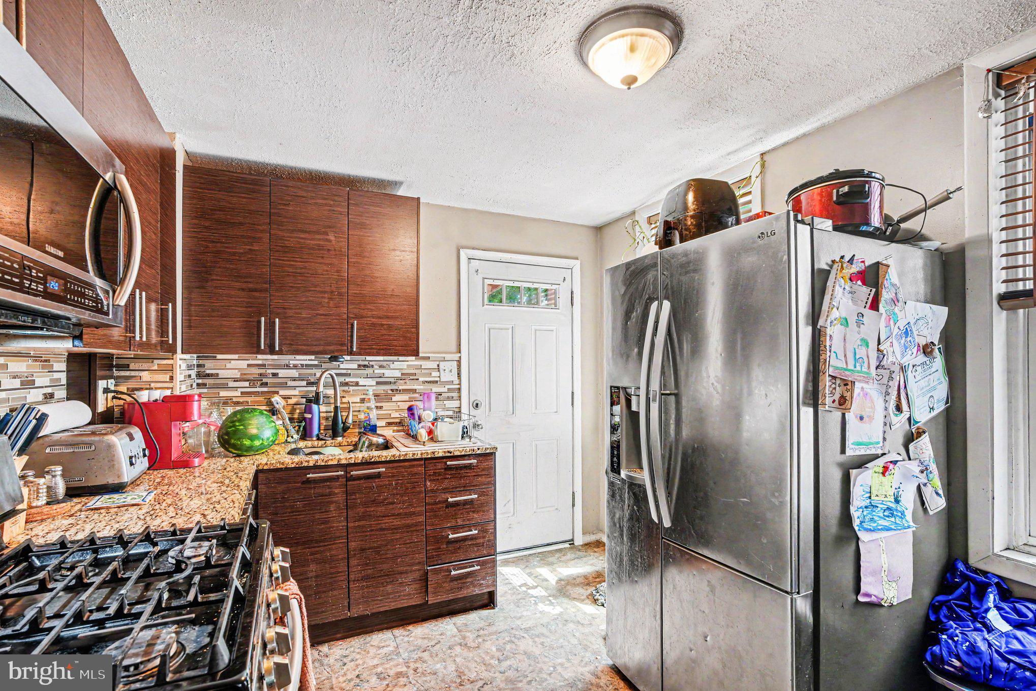 NORRISTOWN - Residential