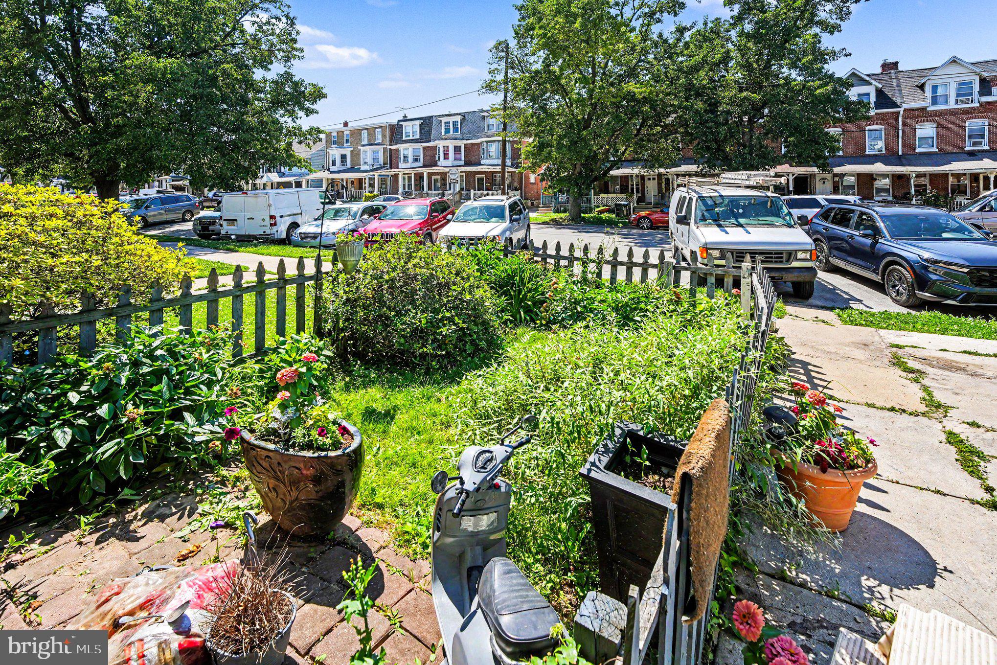 NORRISTOWN - Residential