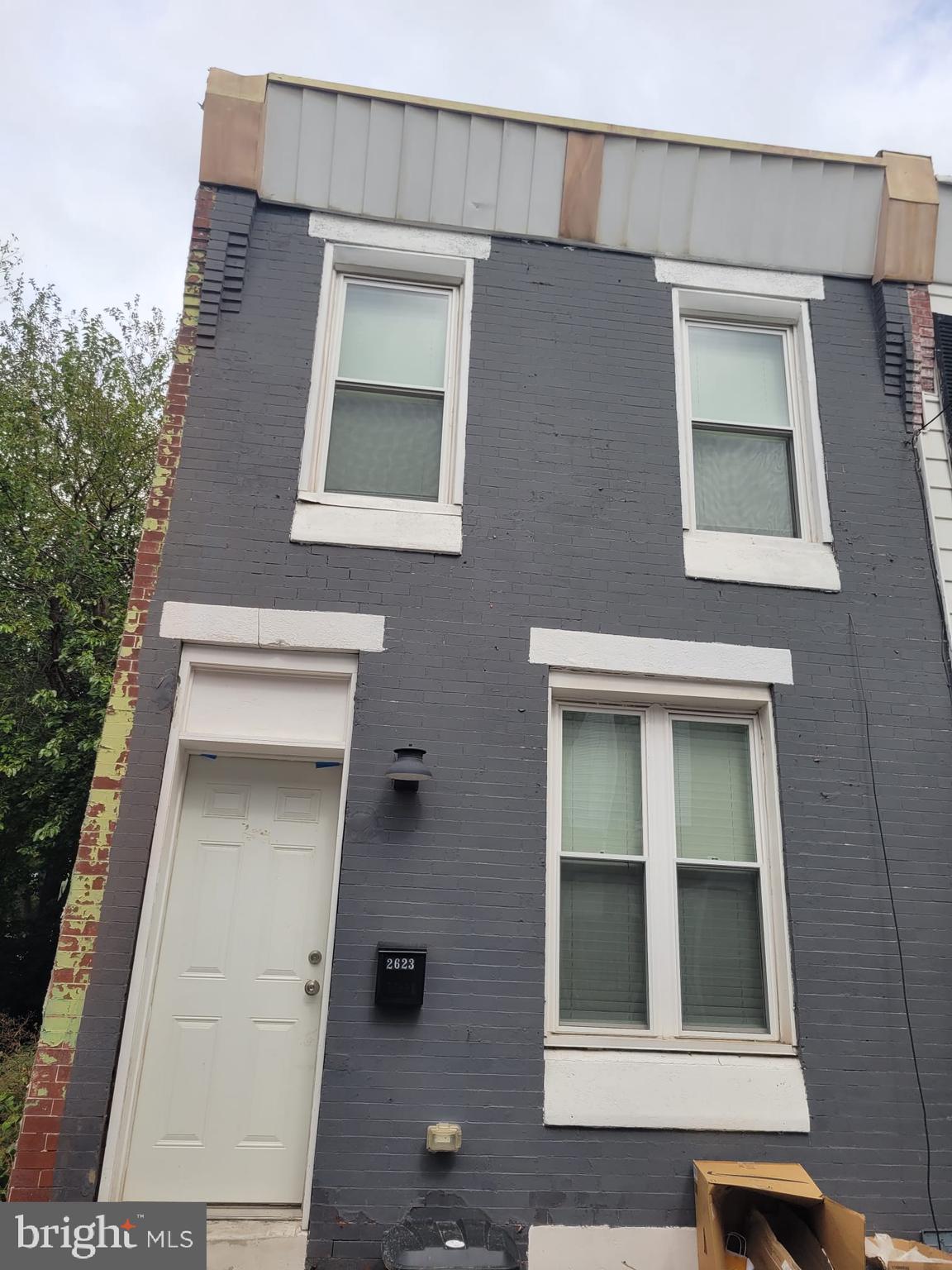 Welcome to 2623 W Sterner St! This property presents an excellent opportunity for savvy investors looking to capitalize on steady appreciation, rental income, or development potential. Whether you’re a seasoned investor seeking a stable asset or looking to leverage growth through strategic upgrades look no further, Reach out today!