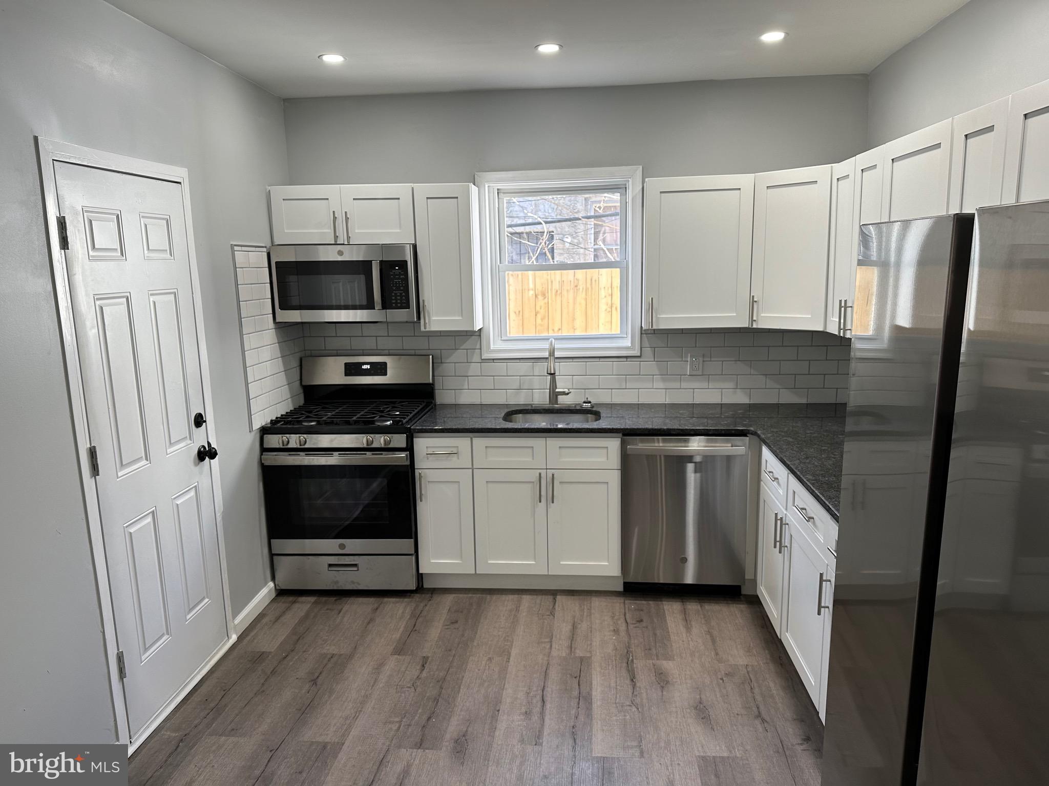 PHILADELPHIA (SOUTH) - Residential Lease