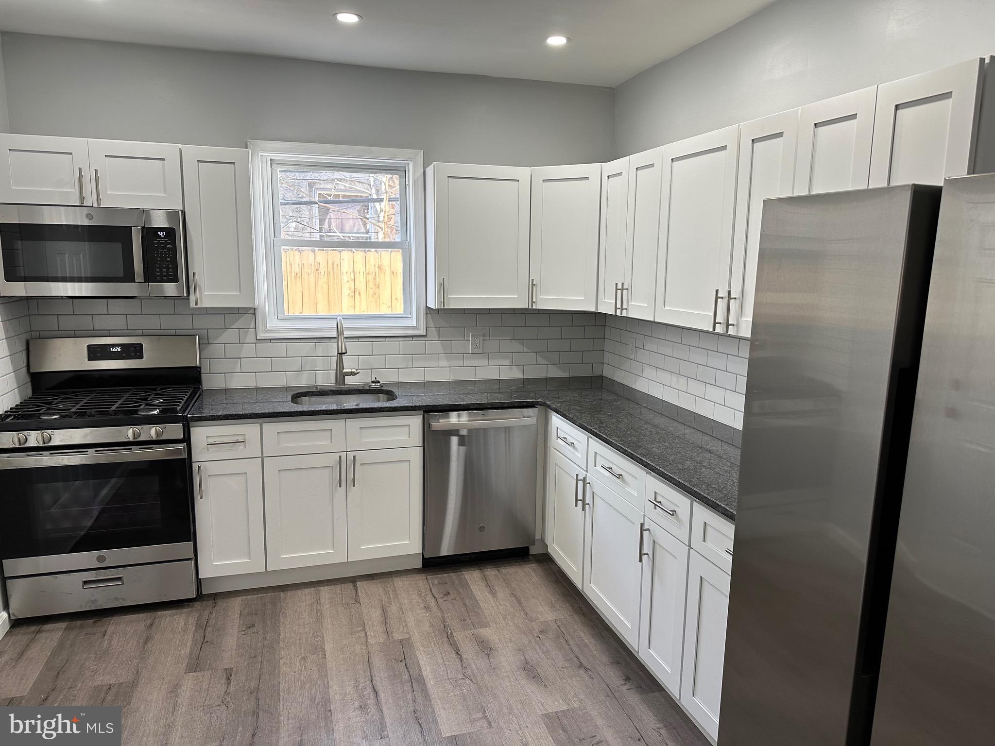 PHILADELPHIA (SOUTH) - Residential Lease