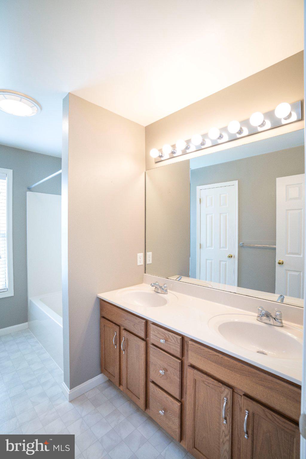 TROTTER FARMS - Residential