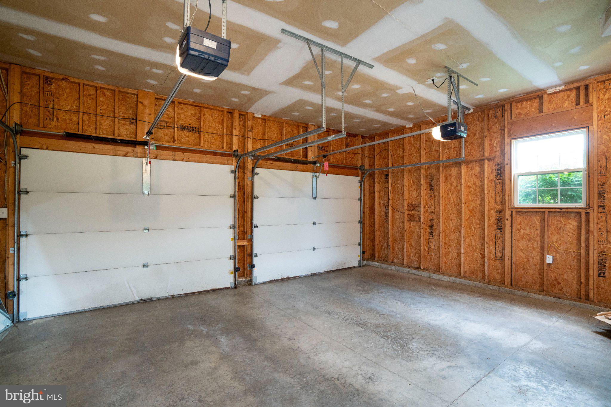 TROTTER FARMS - Residential