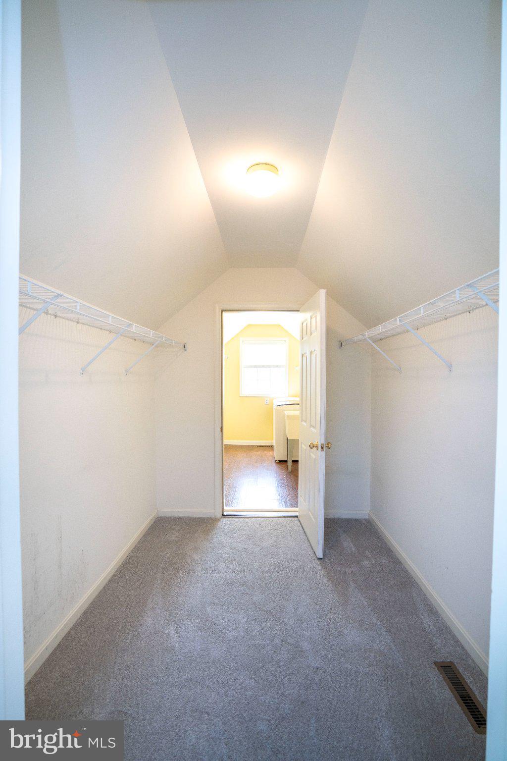 TROTTER FARMS - Residential