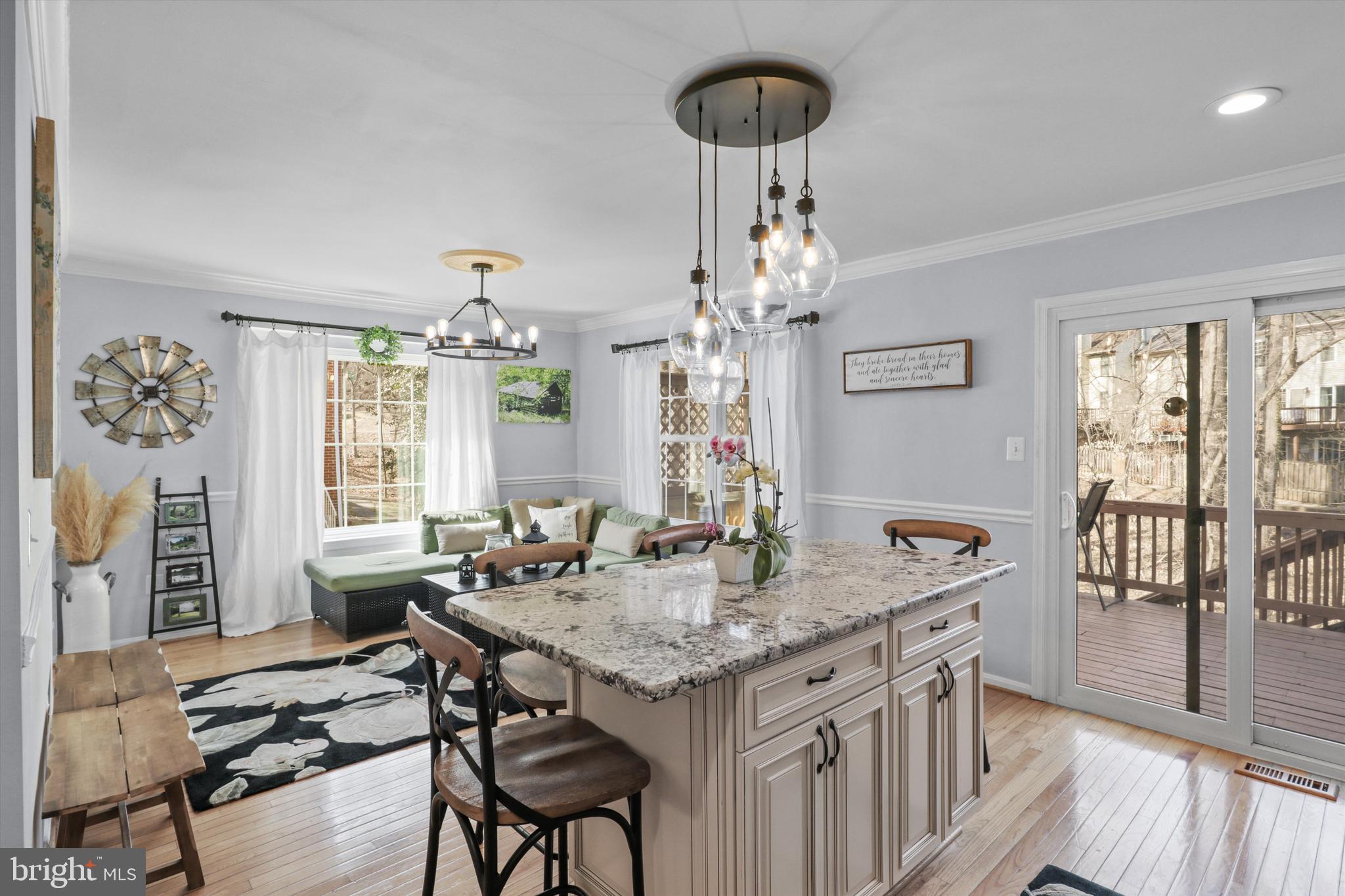 SPRINGFIELD OAKS - Residential