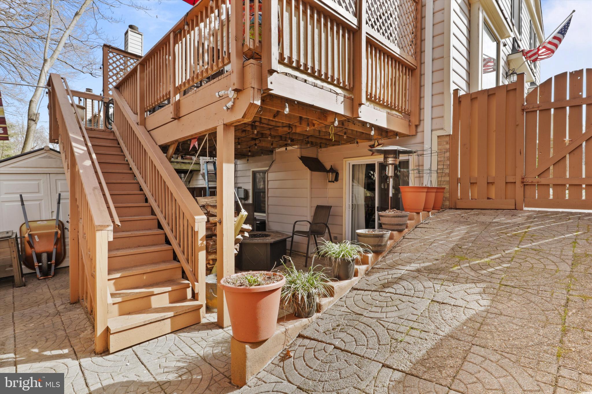 SPRINGFIELD OAKS - Residential