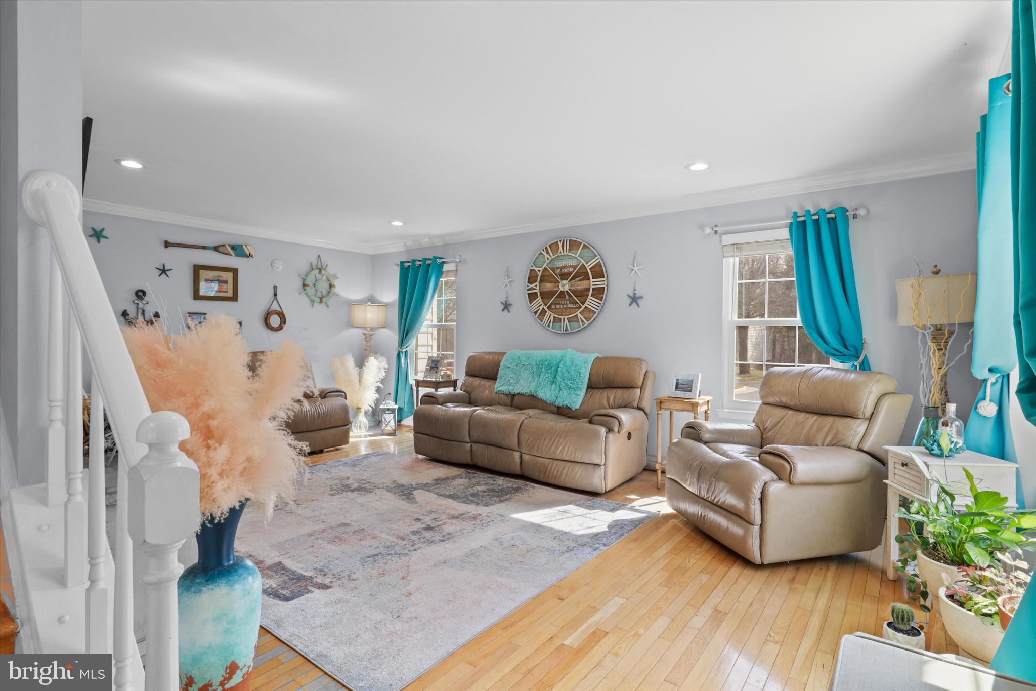 SPRINGFIELD OAKS - Residential