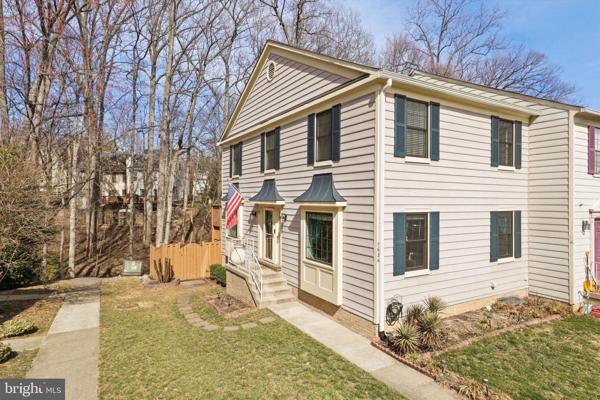 SPRINGFIELD OAKS - Residential
