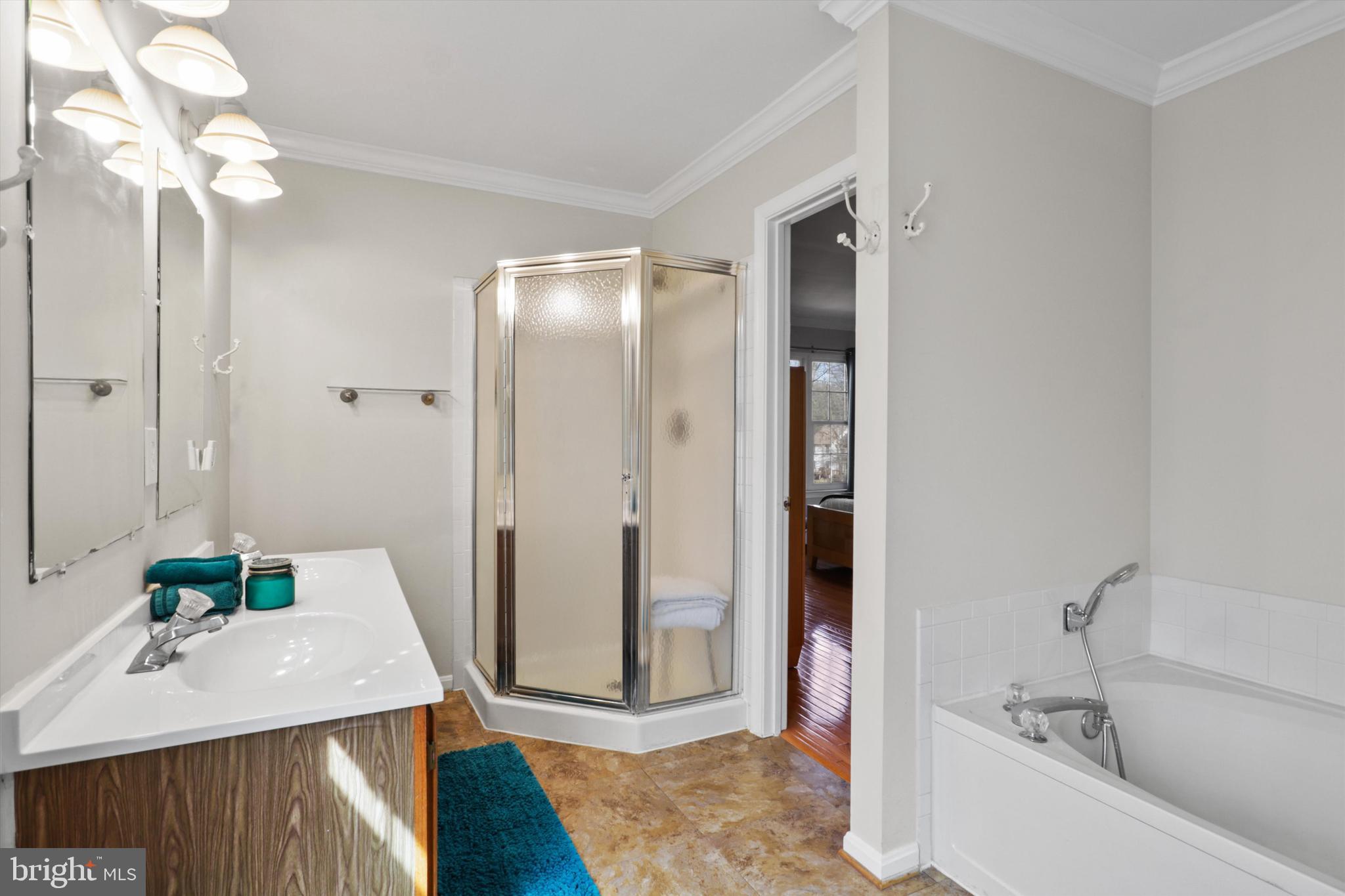 SPRINGFIELD OAKS - Residential