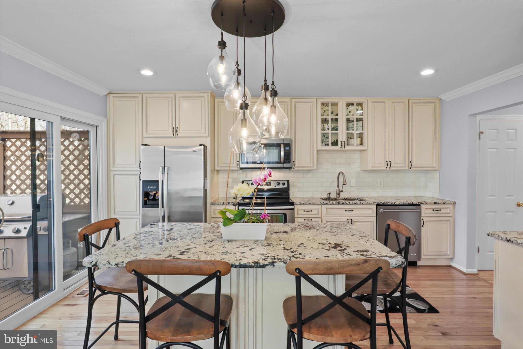 SPRINGFIELD OAKS - Residential