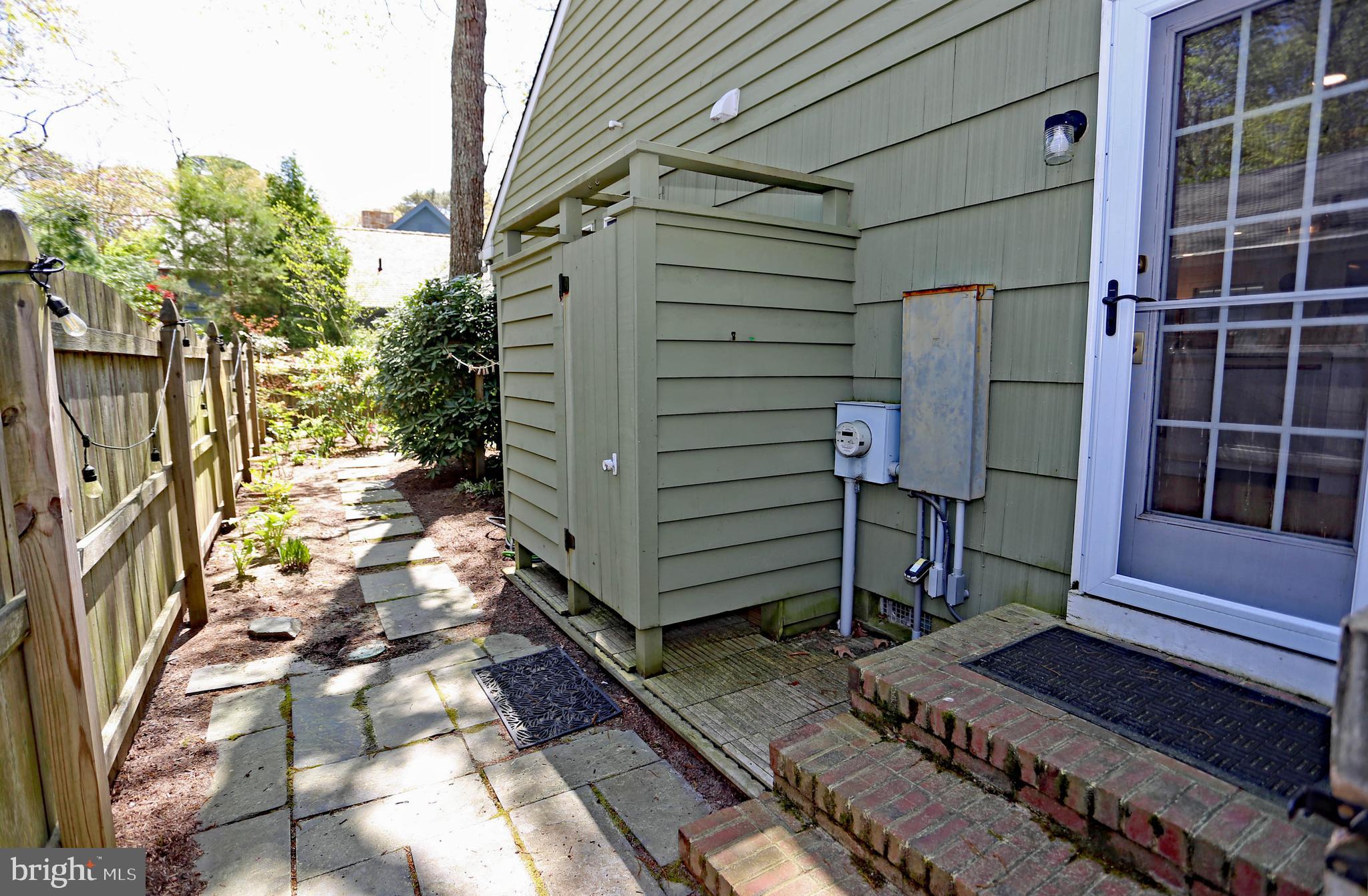 NORTH REHOBOTH - Residential