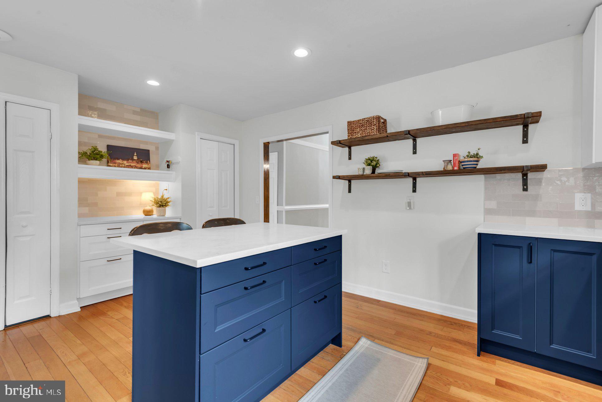 ANNAPOLIS - Residential