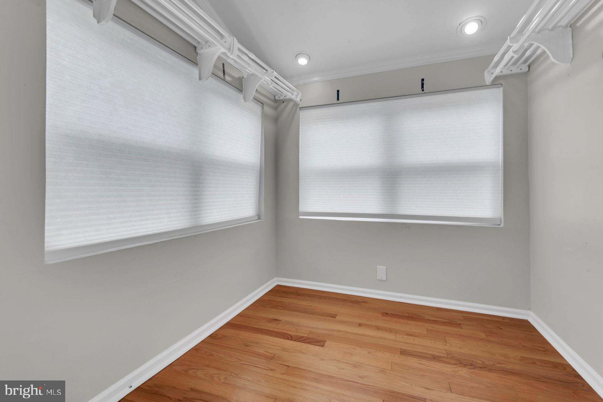 ANNAPOLIS - Residential