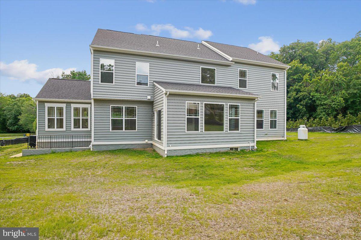 TWIN HILLS - Residential