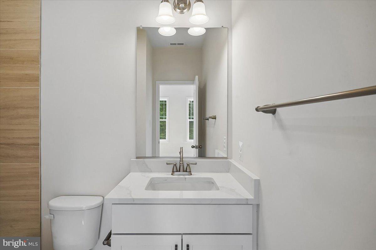 TWIN HILLS - Residential