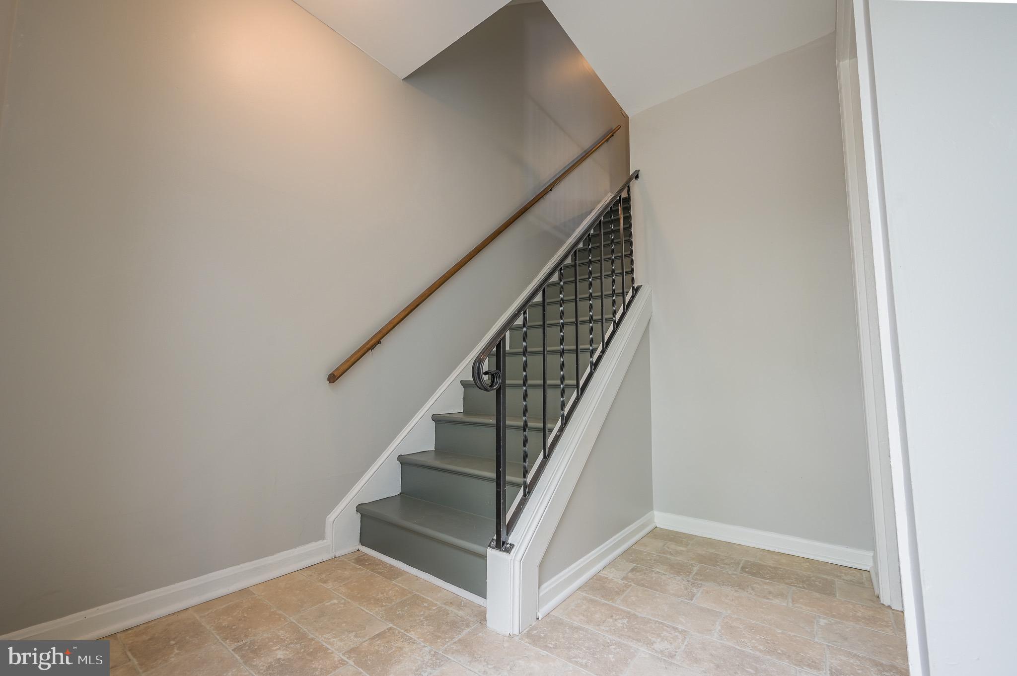 LONDON TOWNE - Residential