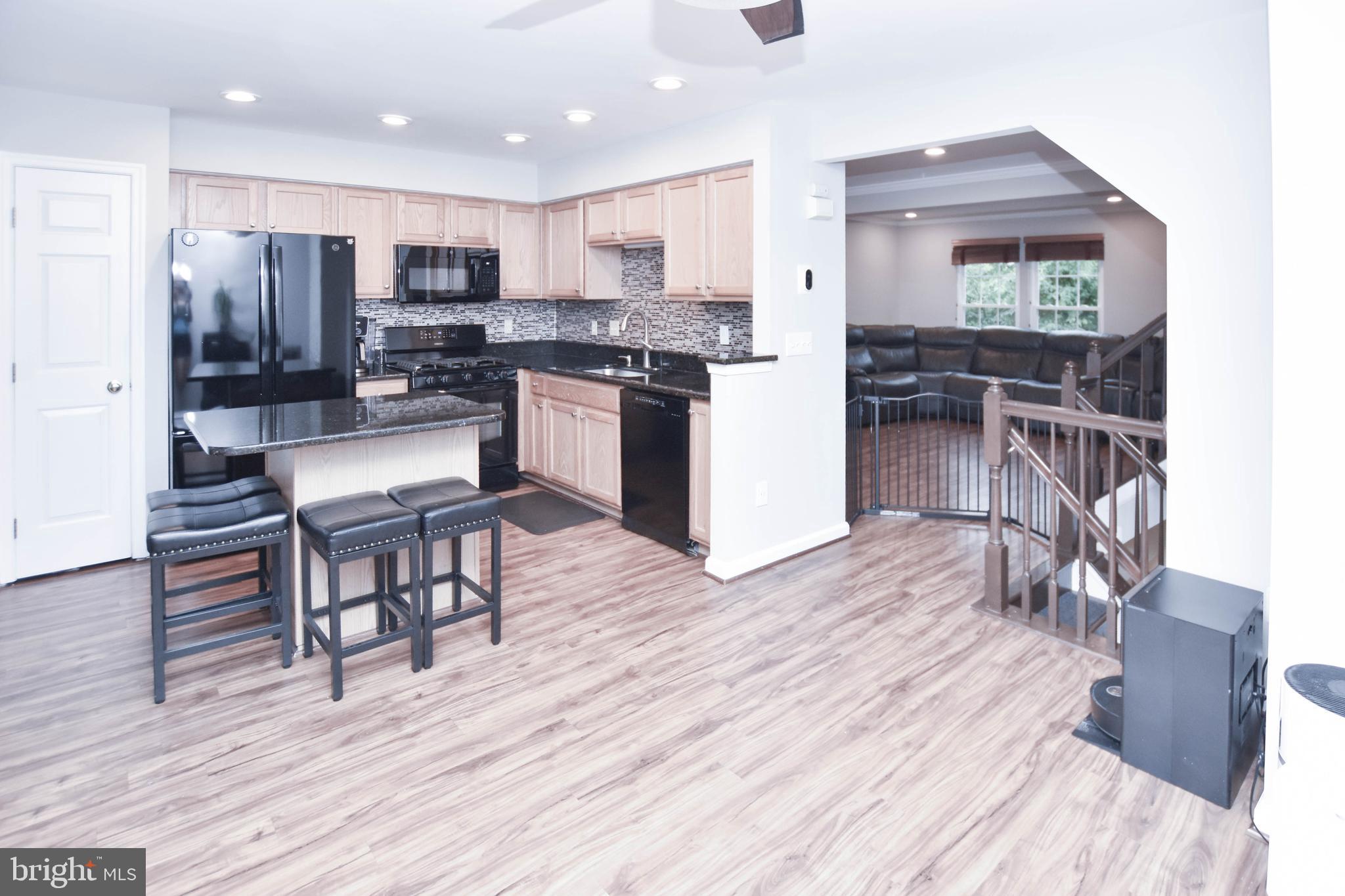 STRATFORD - Residential