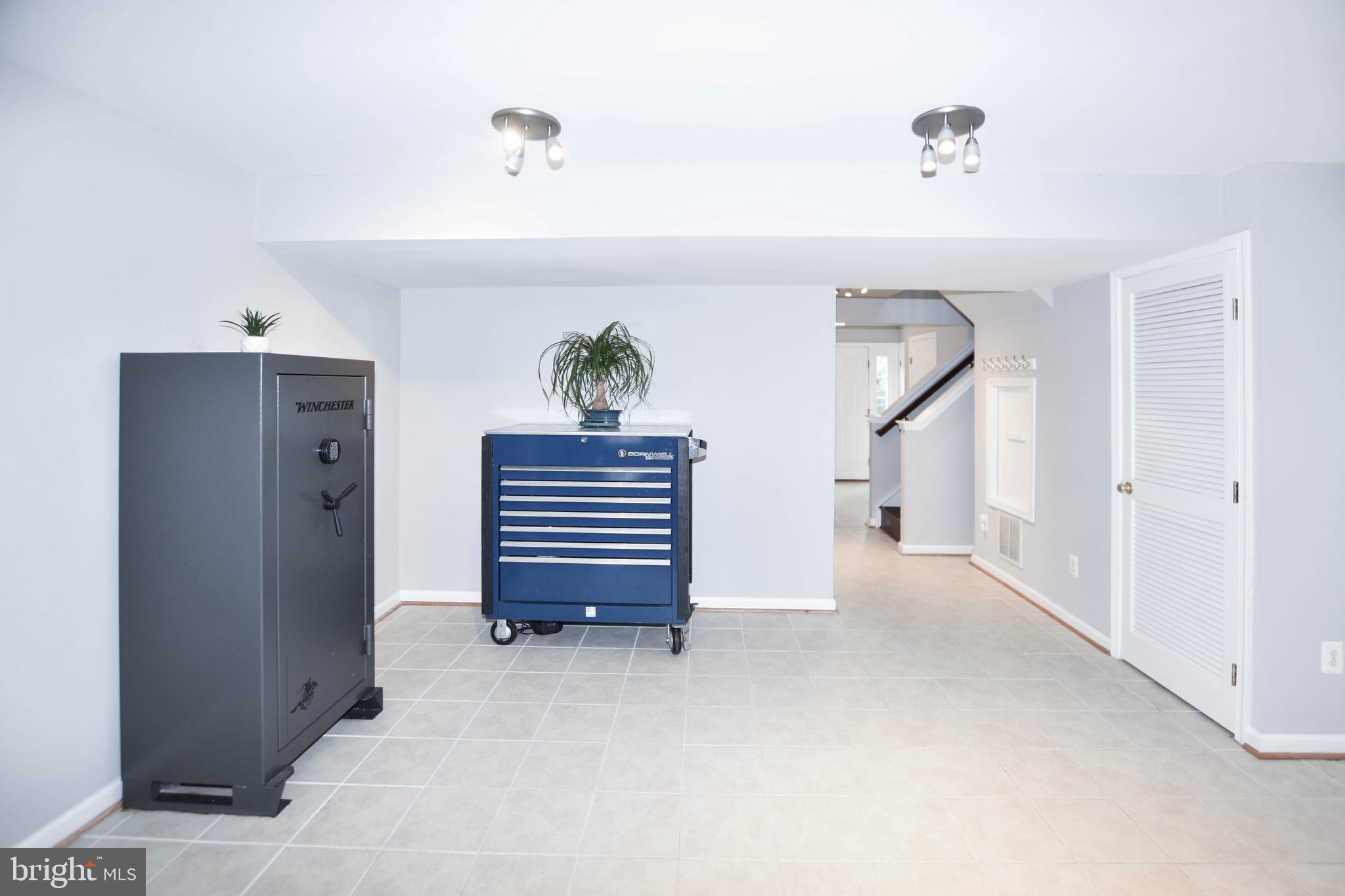 STRATFORD - Residential