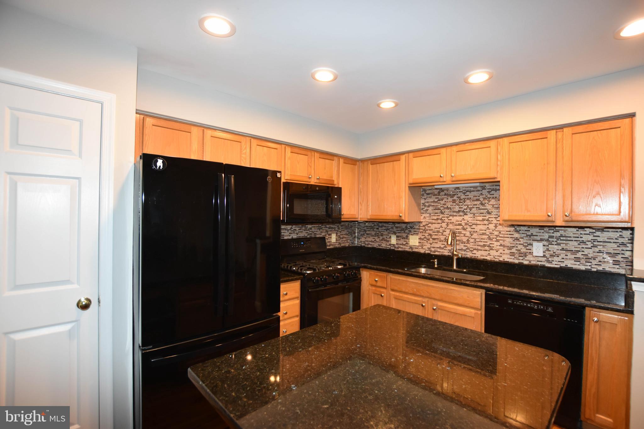 STRATFORD - Residential