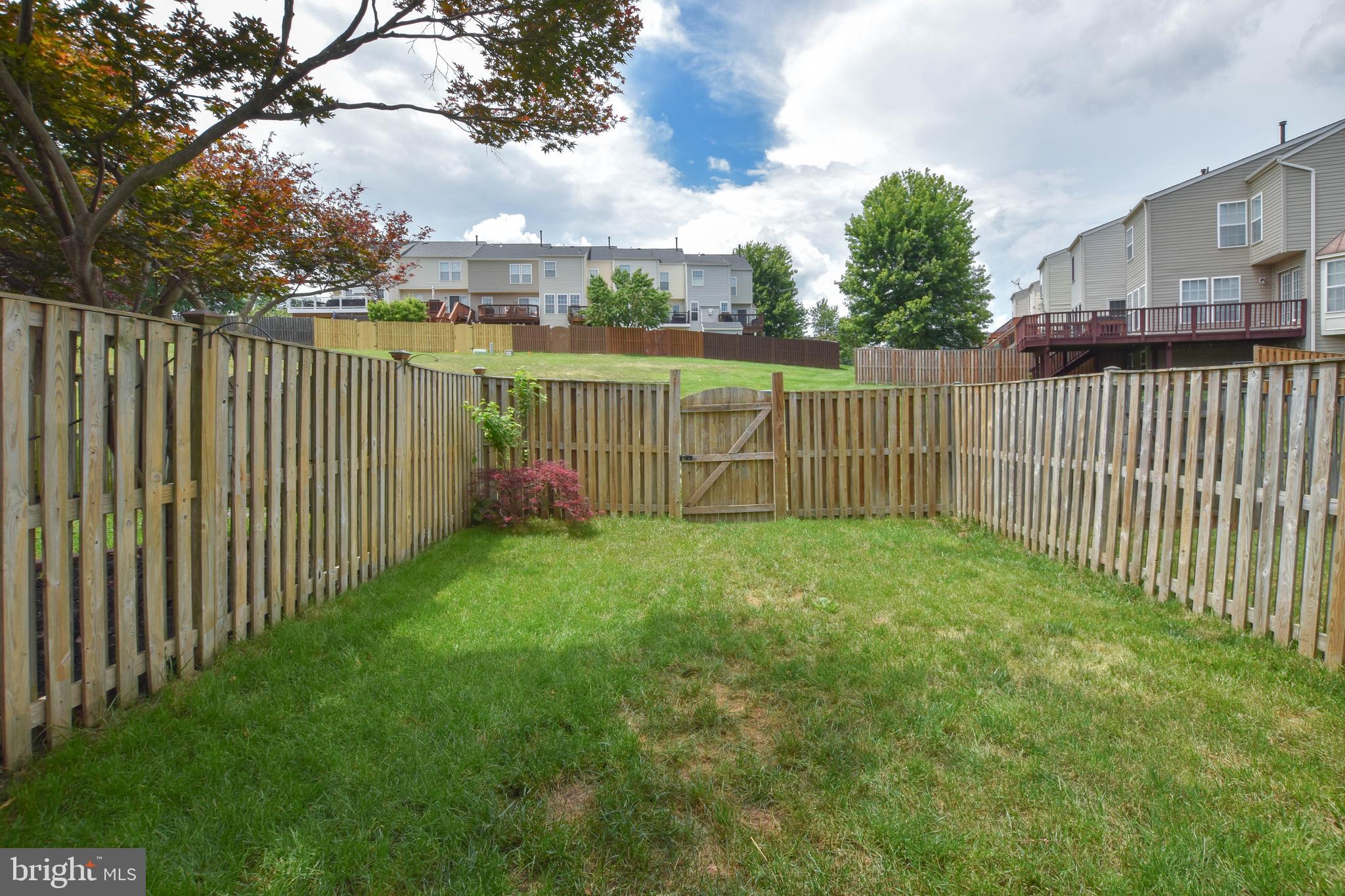 STRATFORD - Residential