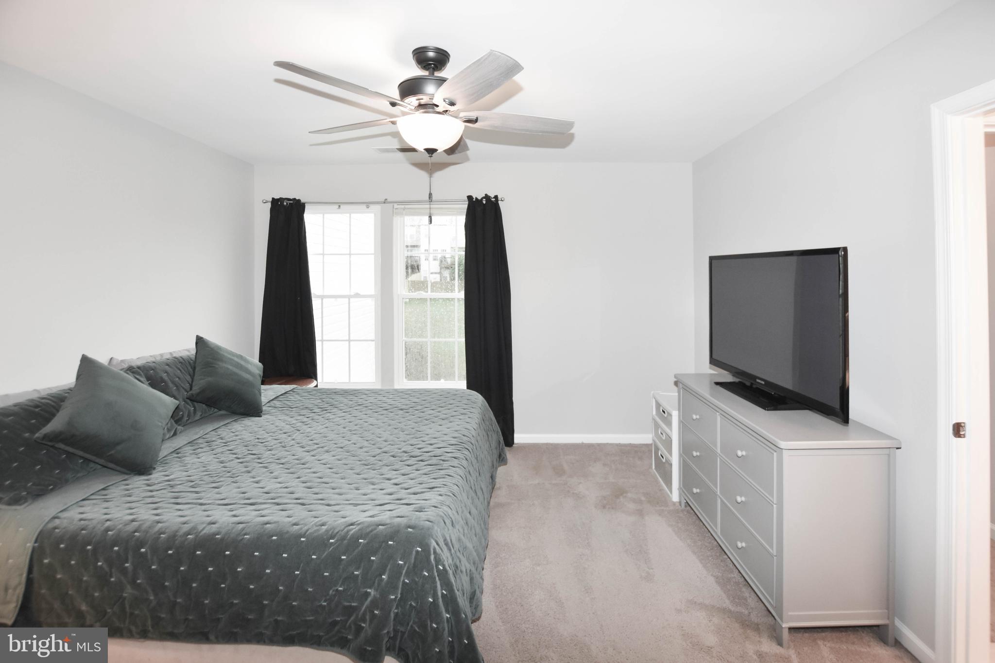 STRATFORD - Residential