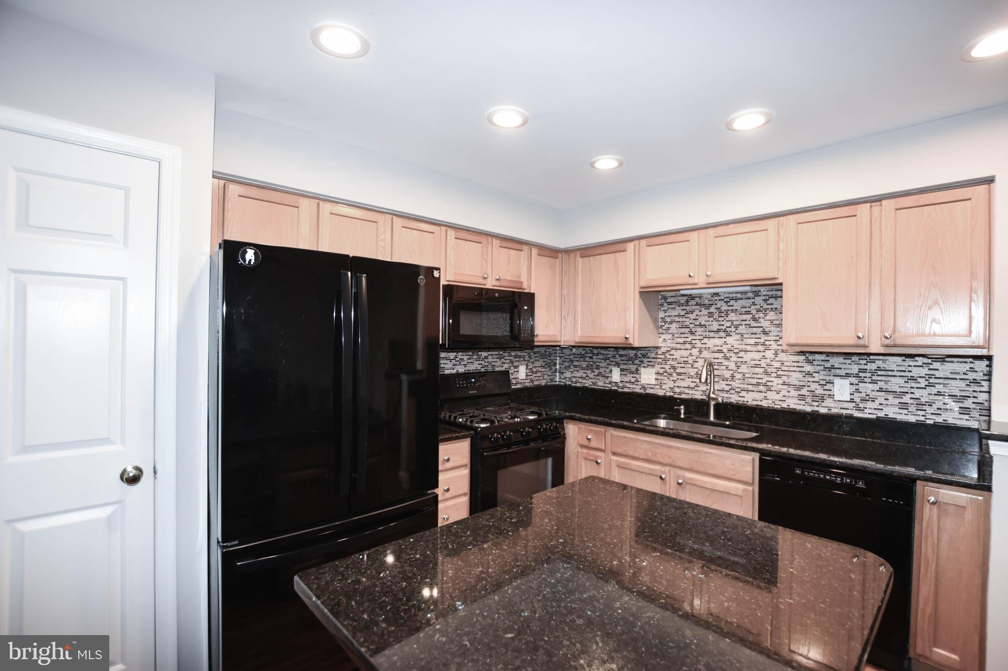 STRATFORD - Residential