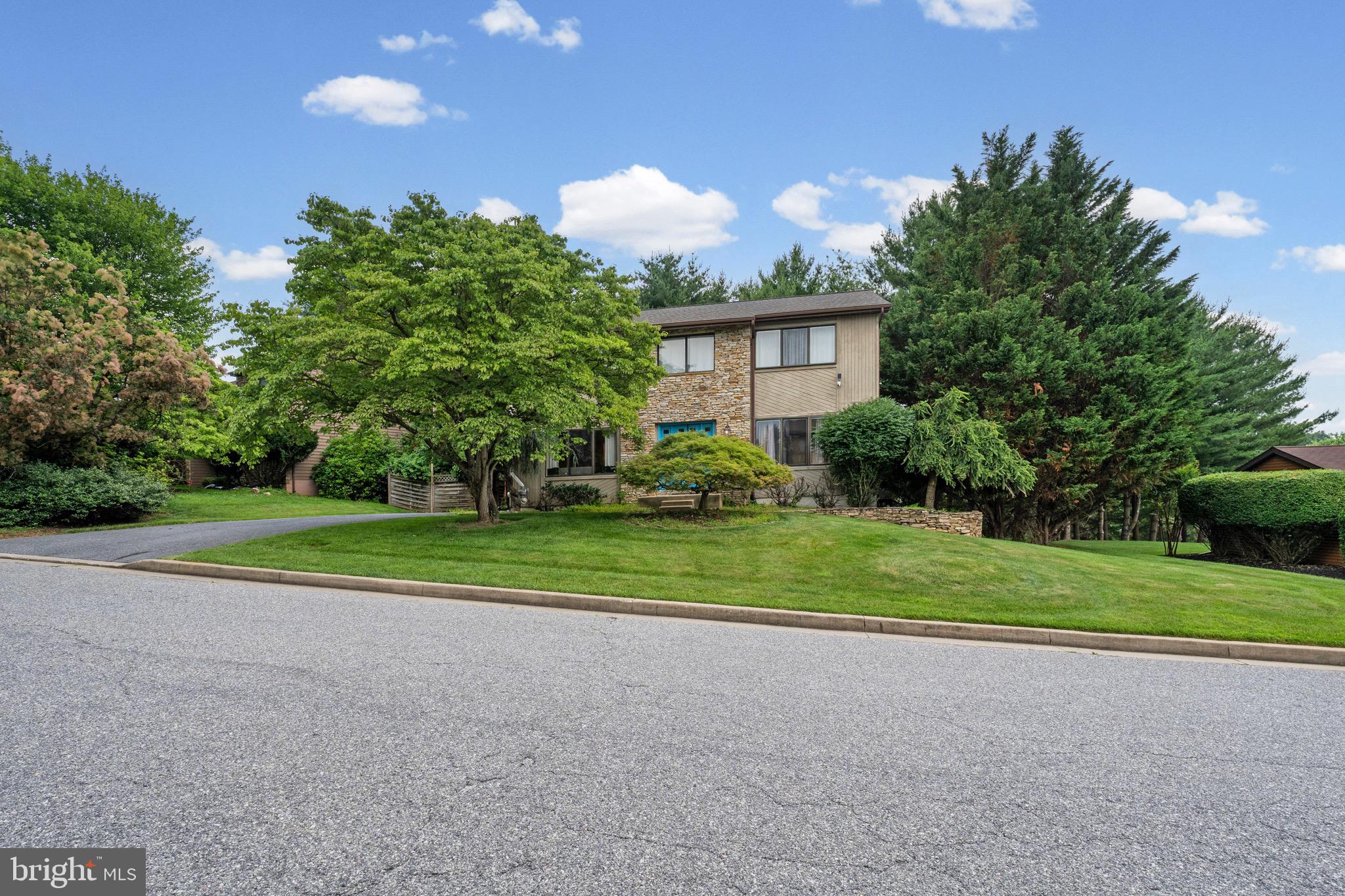 VELVET HILLS SOUTH - Residential