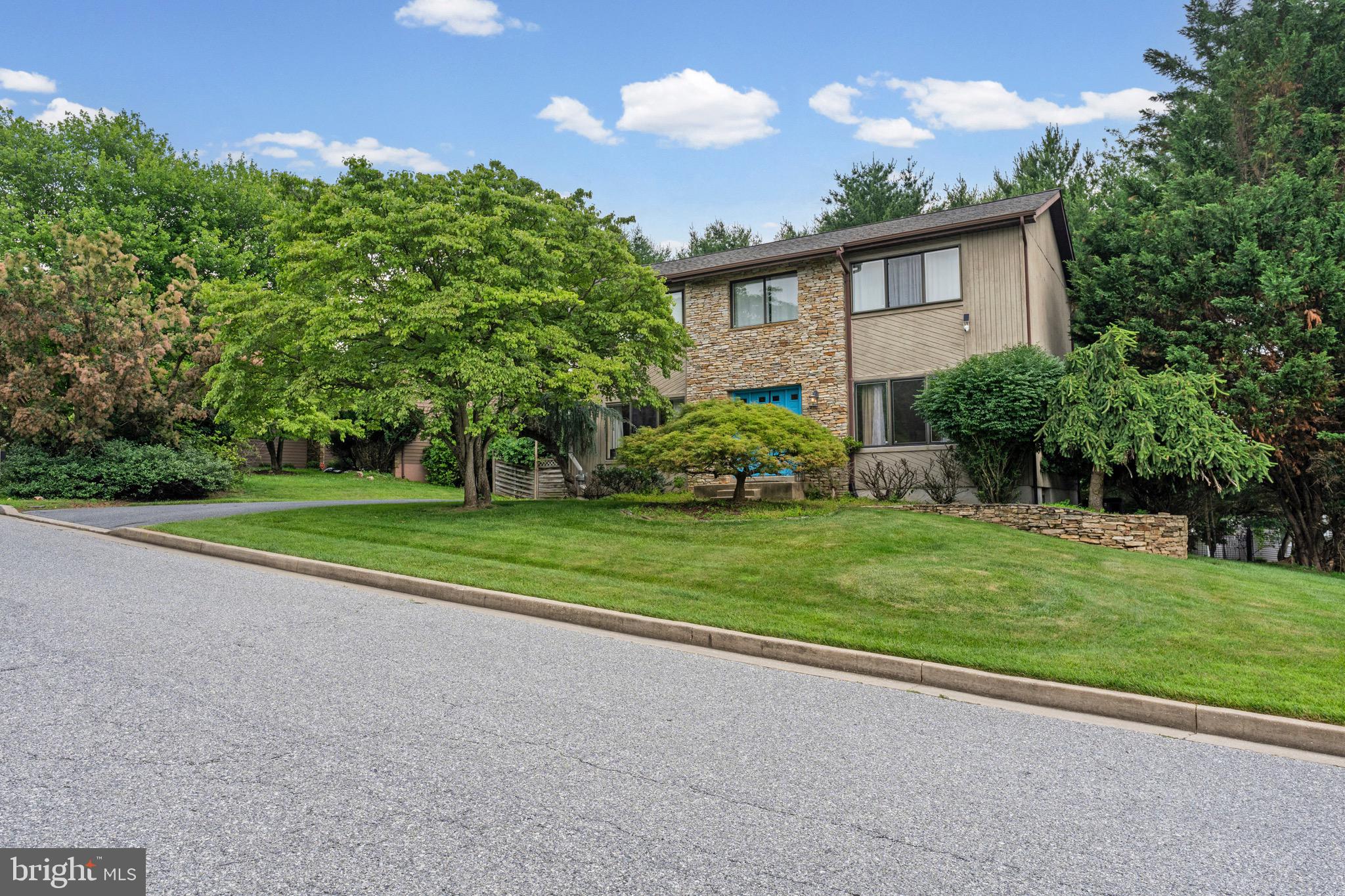 VELVET HILLS SOUTH - Residential