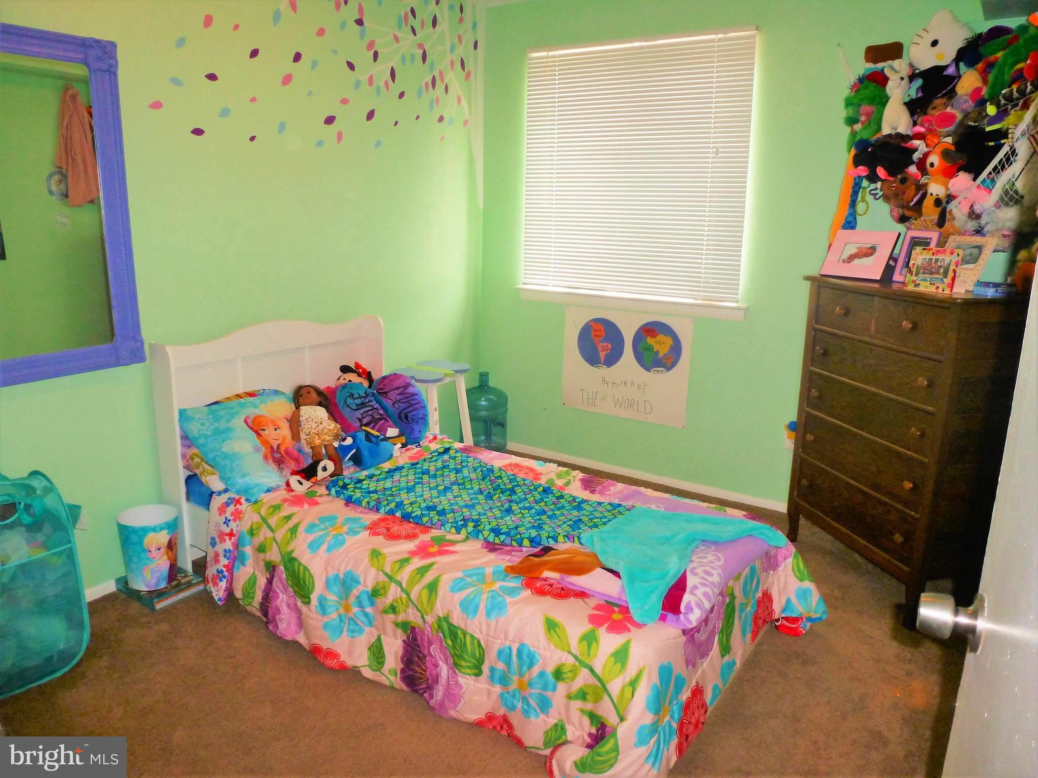 RIVERS BEND I - Residential Lease