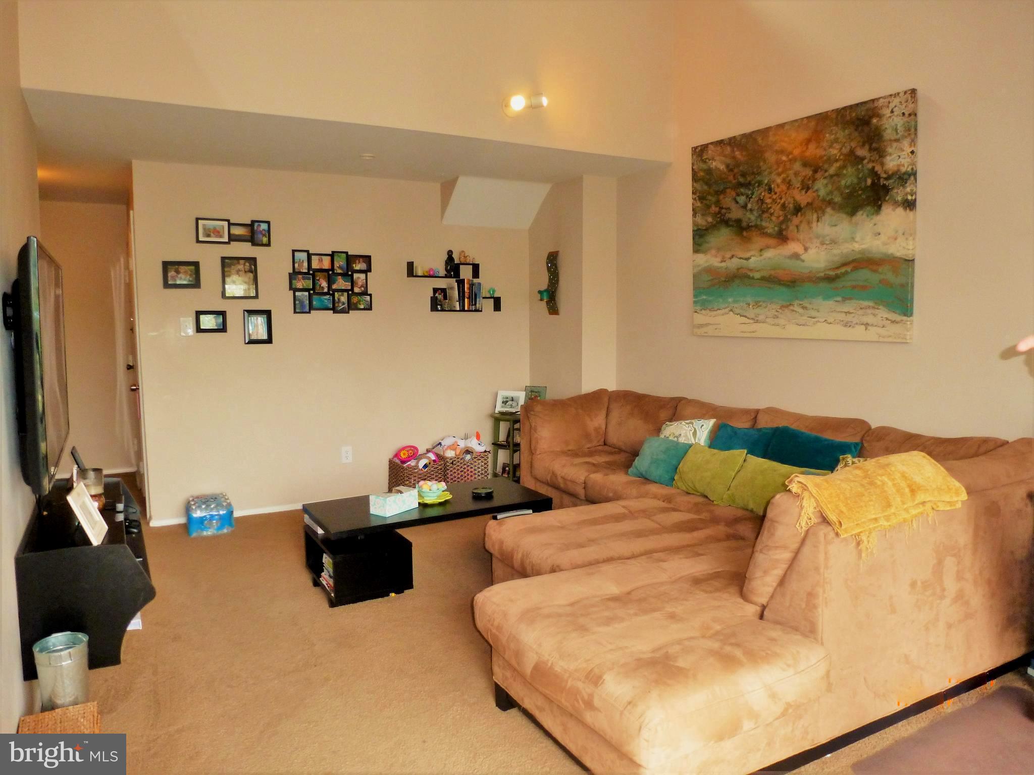RIVERS BEND I - Residential Lease
