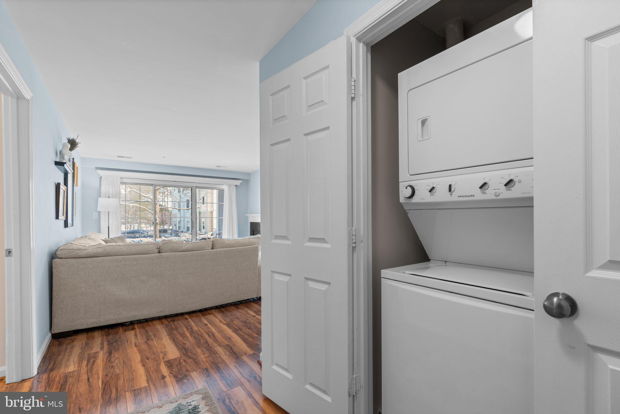 KENTLANDS RIDGE - Residential