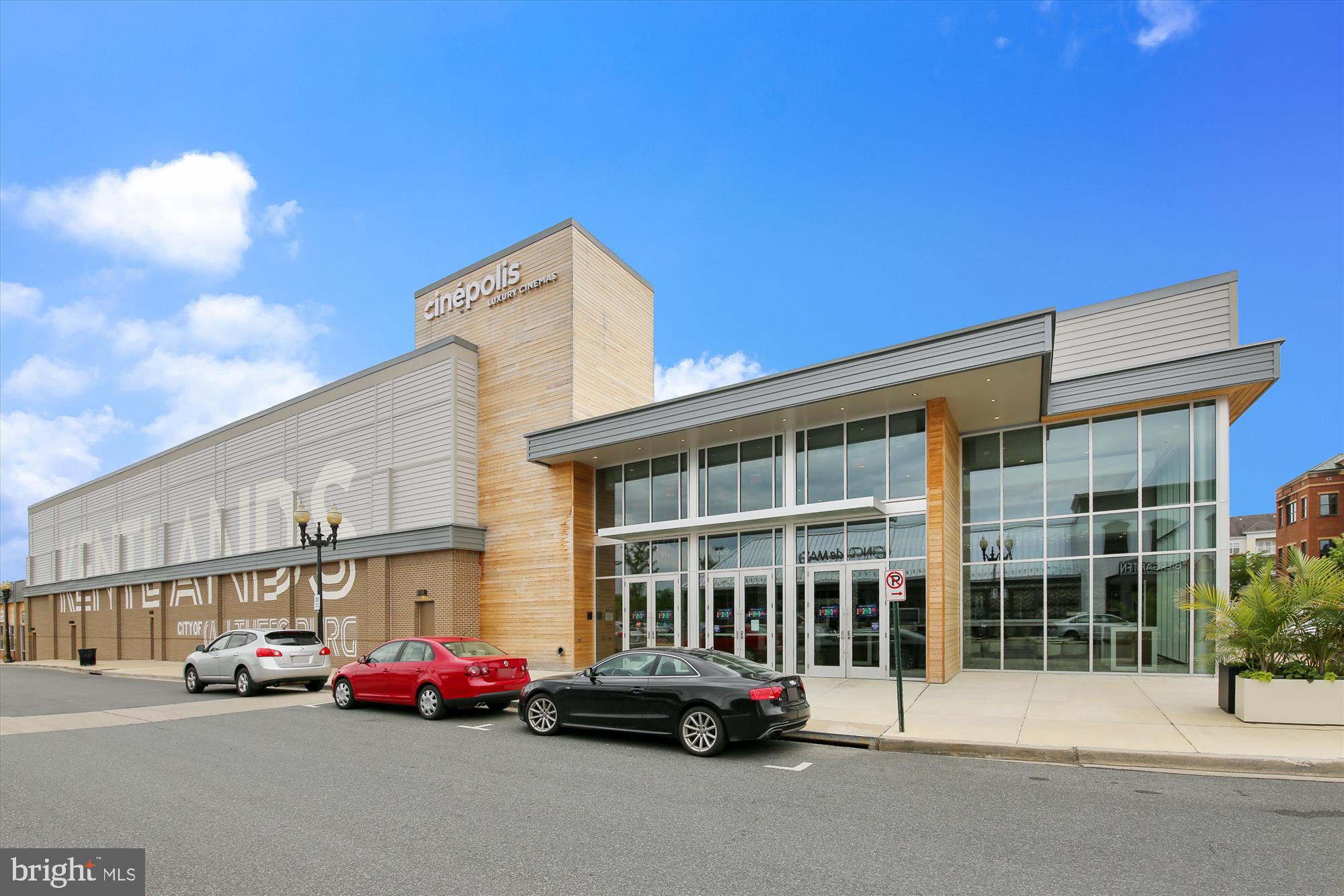 KENTLANDS RIDGE - Residential