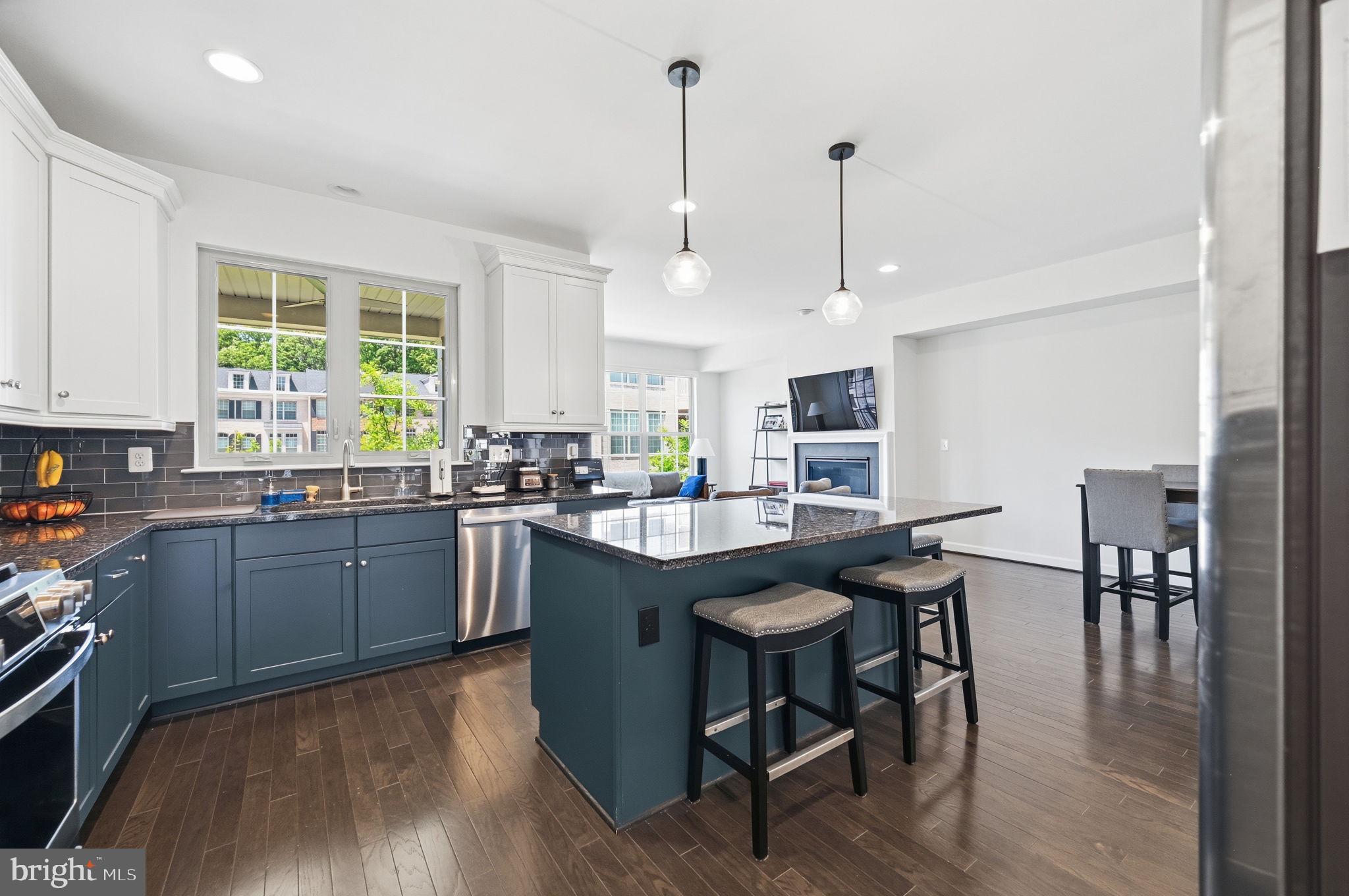LAKE MANASSAS/TURTLE POINT - Residential