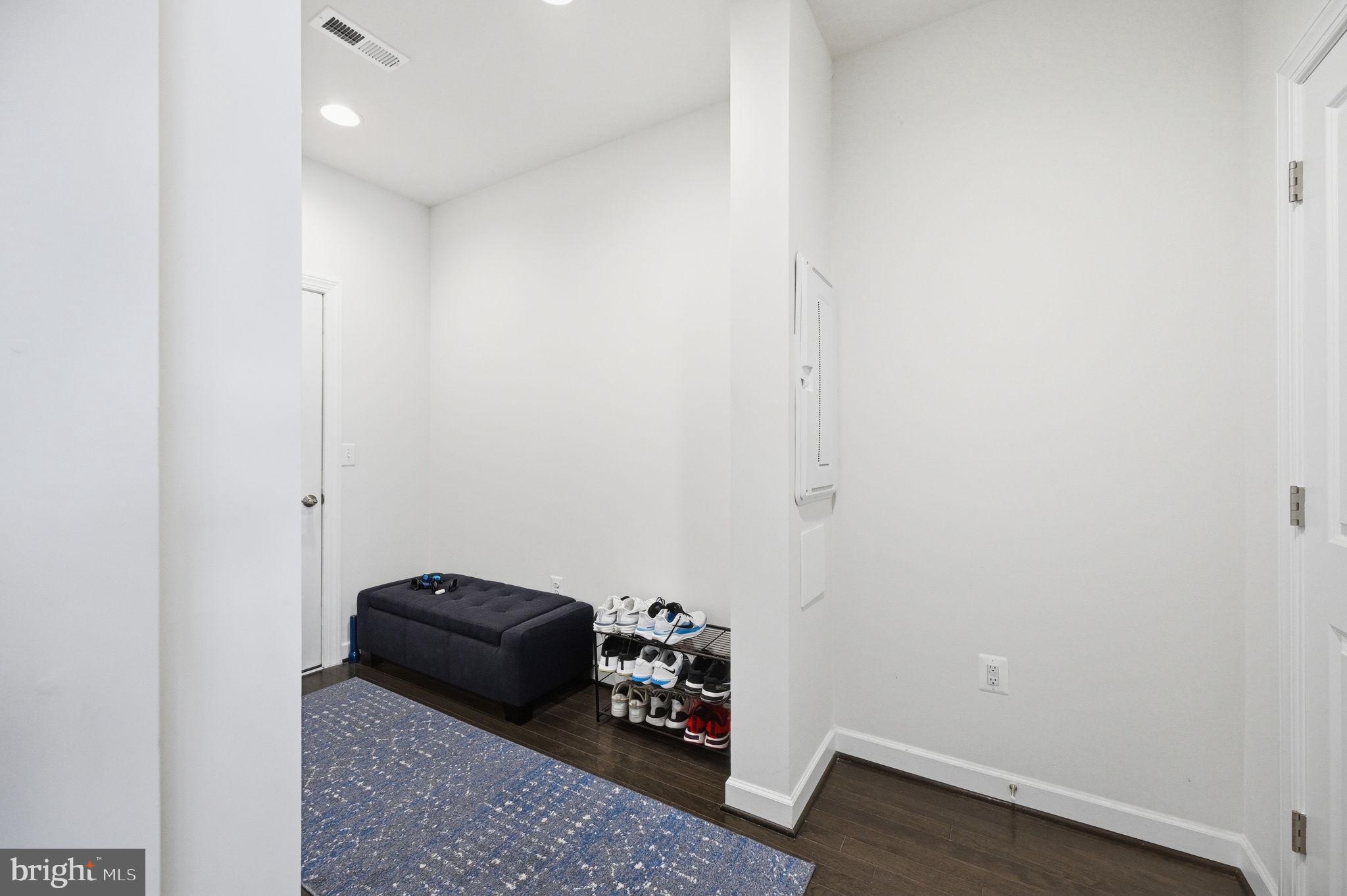 LAKE MANASSAS/TURTLE POINT - Residential