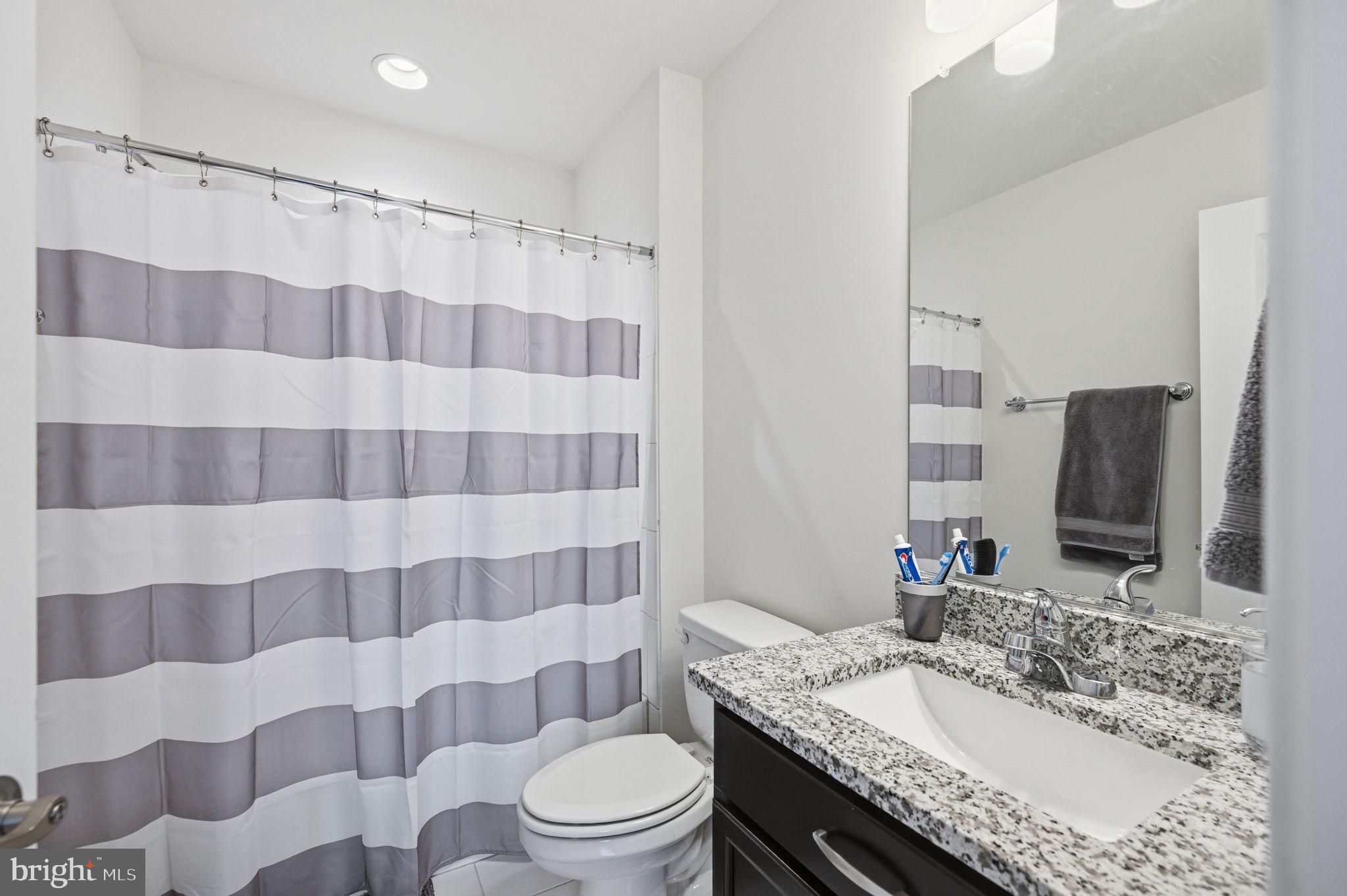 LAKE MANASSAS/TURTLE POINT - Residential