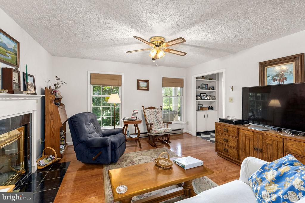 HITES CHAPEL ESTATES - Residential