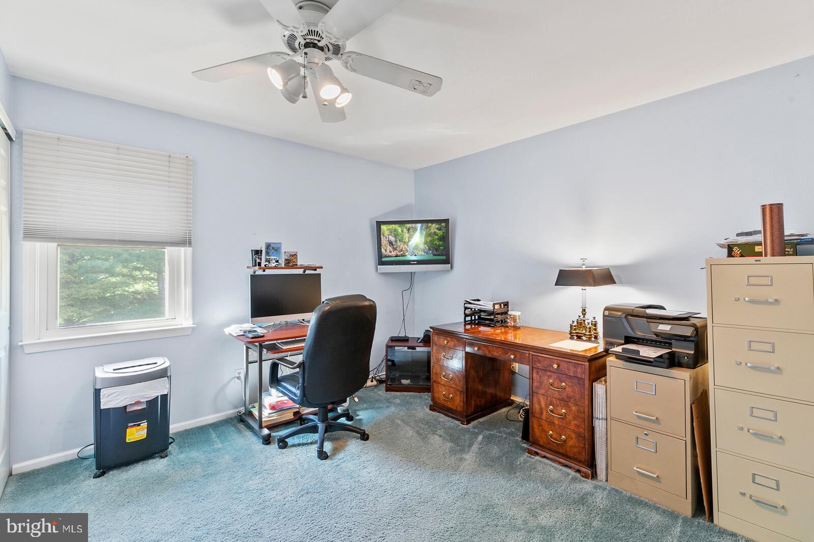 HOLLAND ACRES - Residential