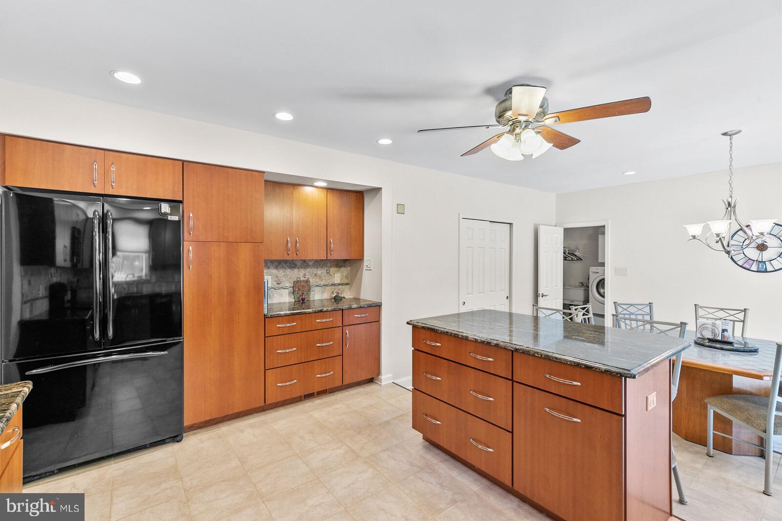 HOLLAND ACRES - Residential