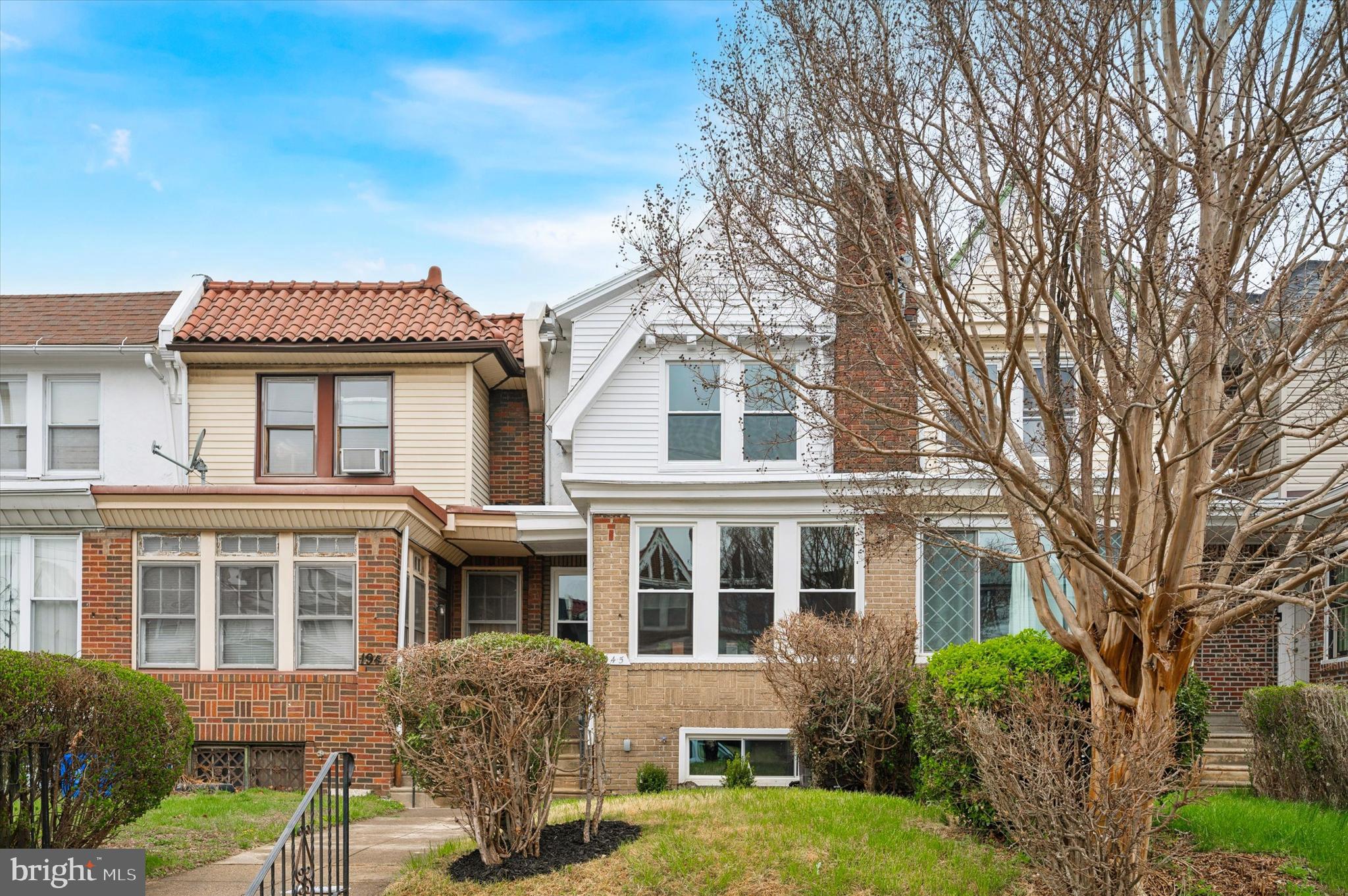 WEST OAK LANE - Residential