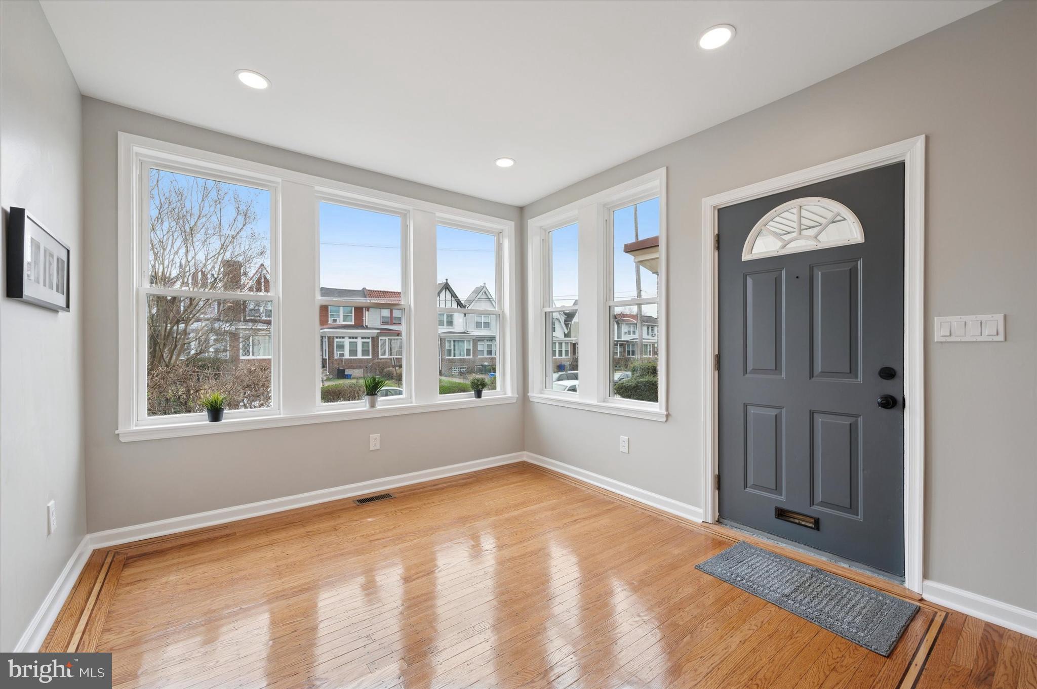 WEST OAK LANE - Residential