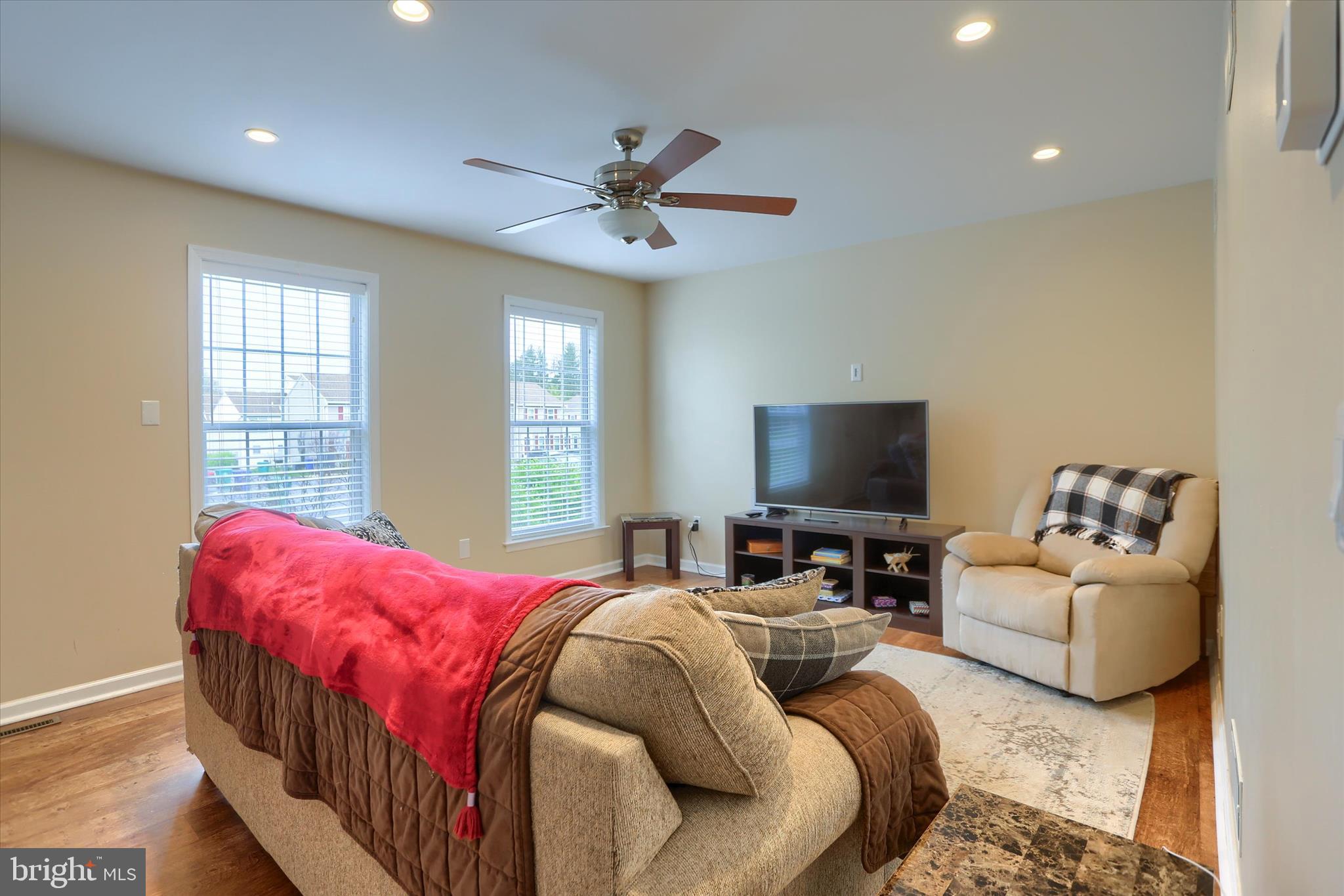 DARLINGTON VILLAGE - Residential