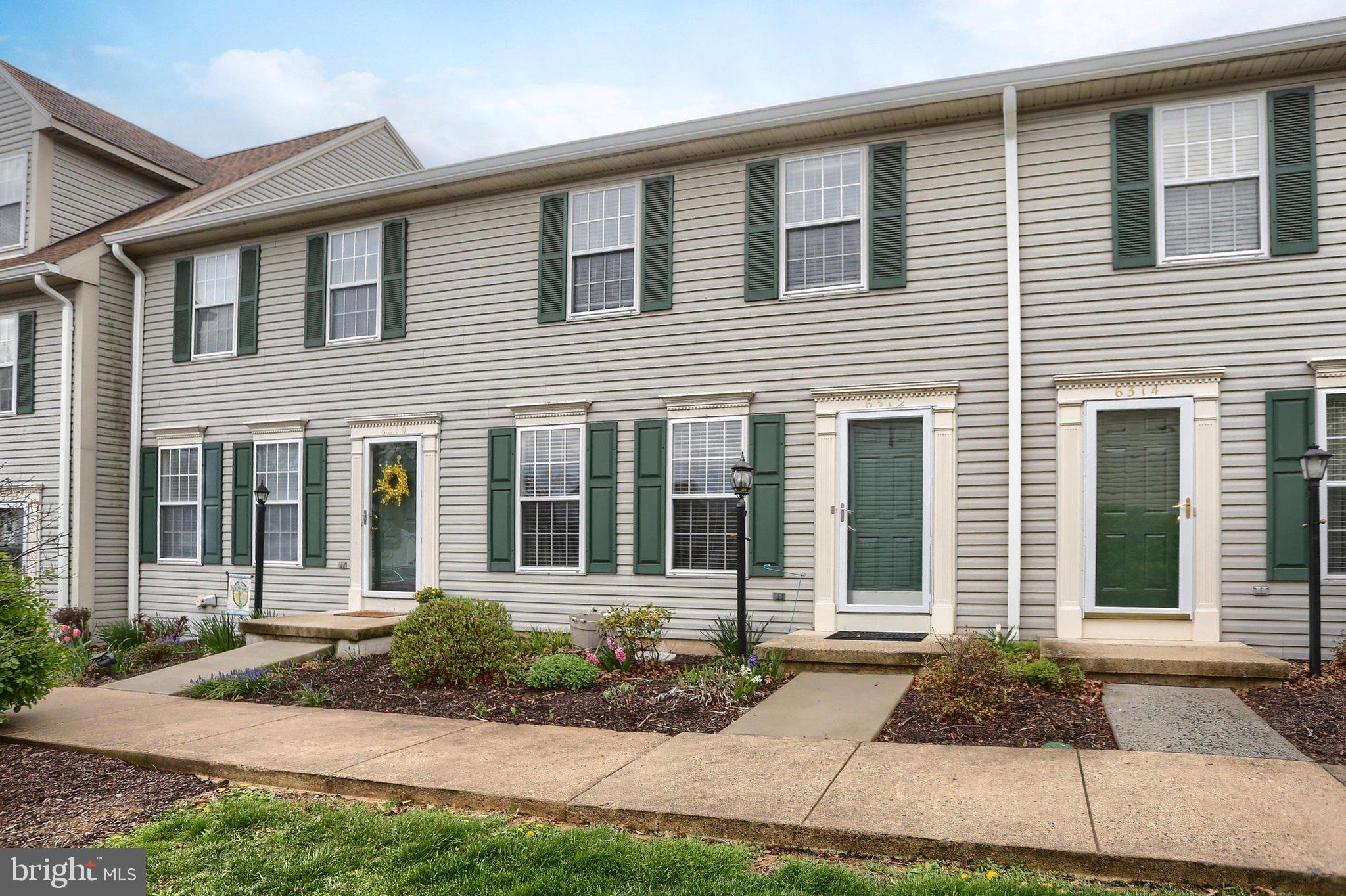 DARLINGTON VILLAGE - Residential