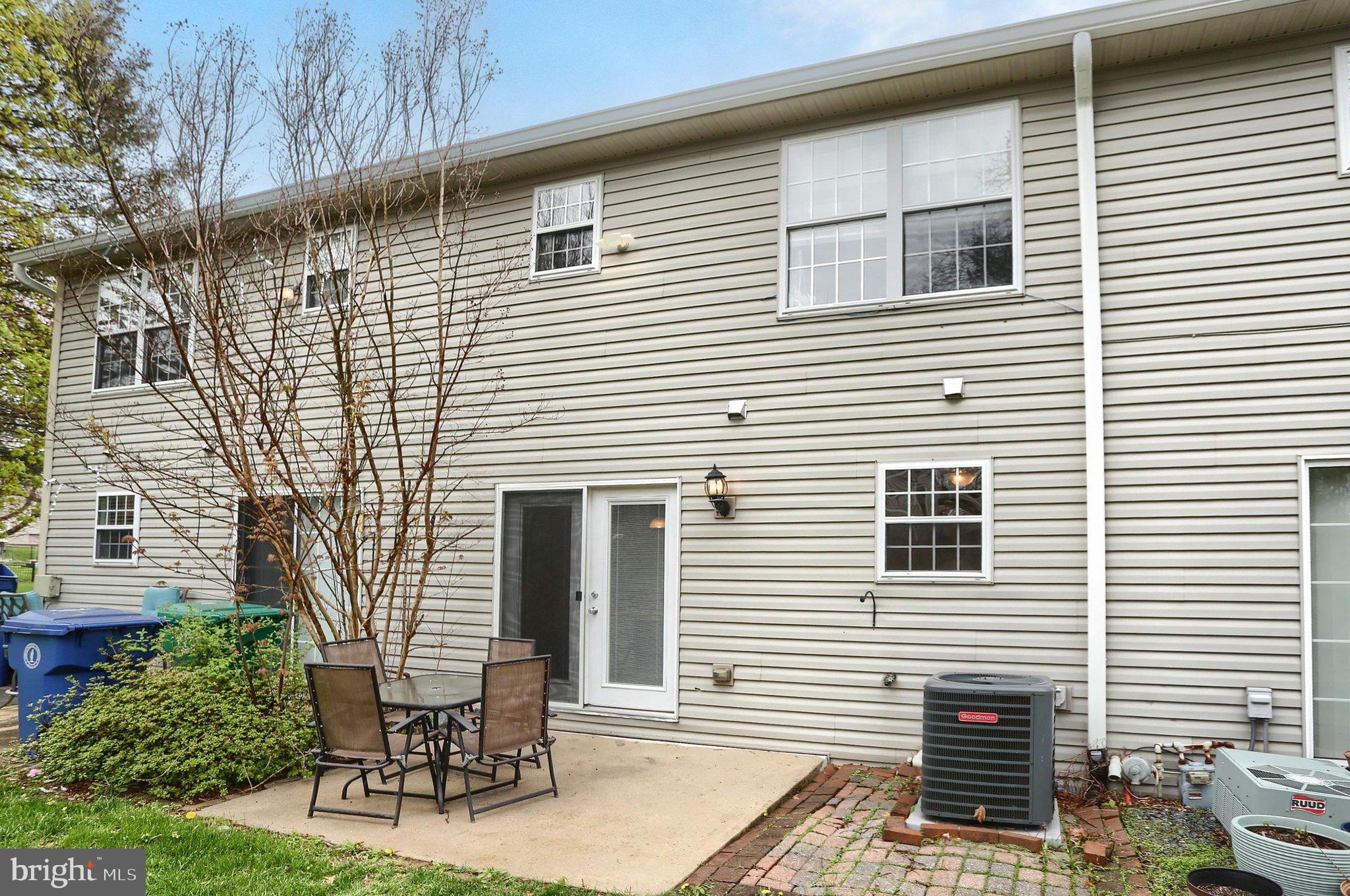 DARLINGTON VILLAGE - Residential