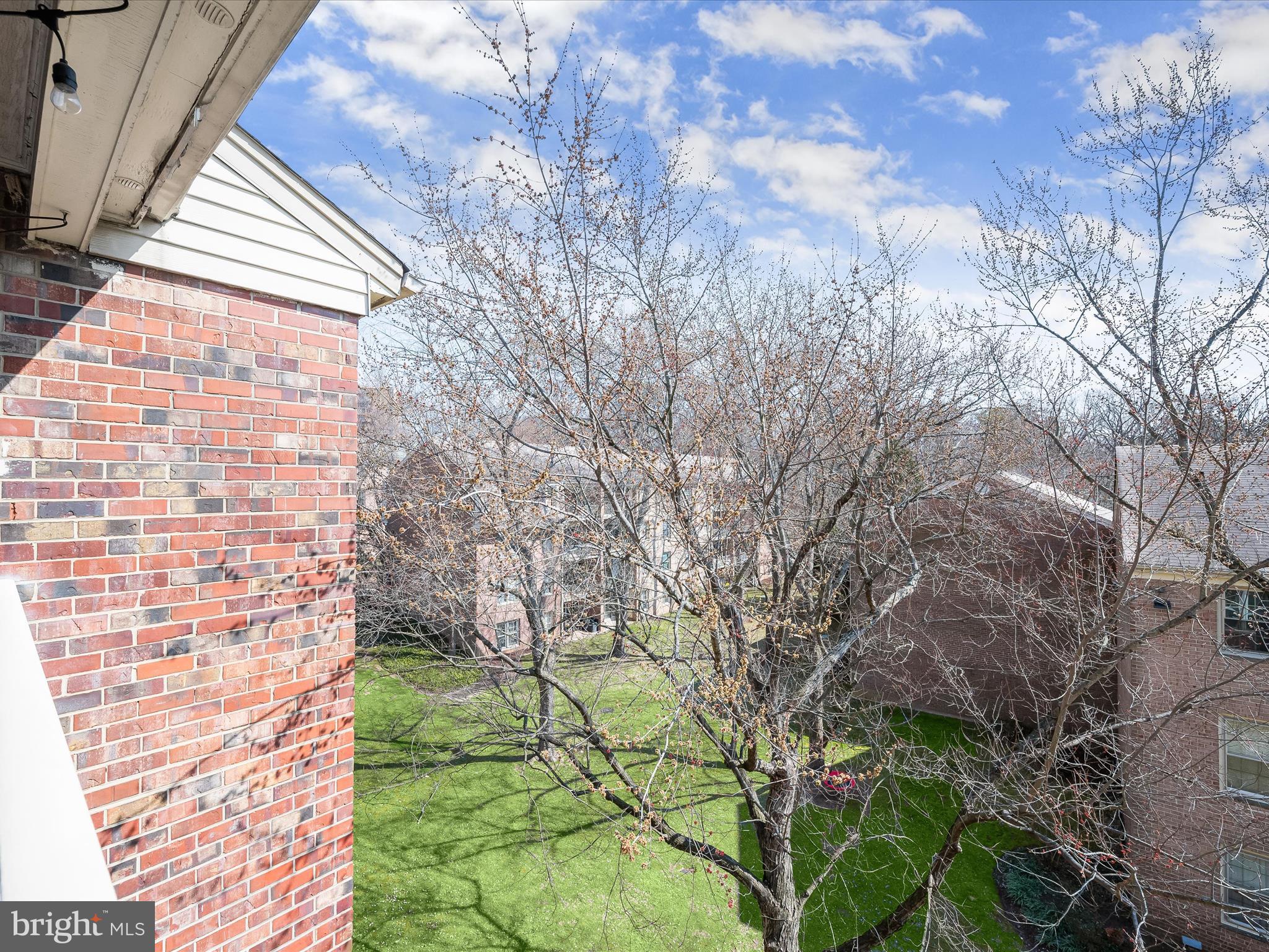 WESTCHESTER PARK - Residential