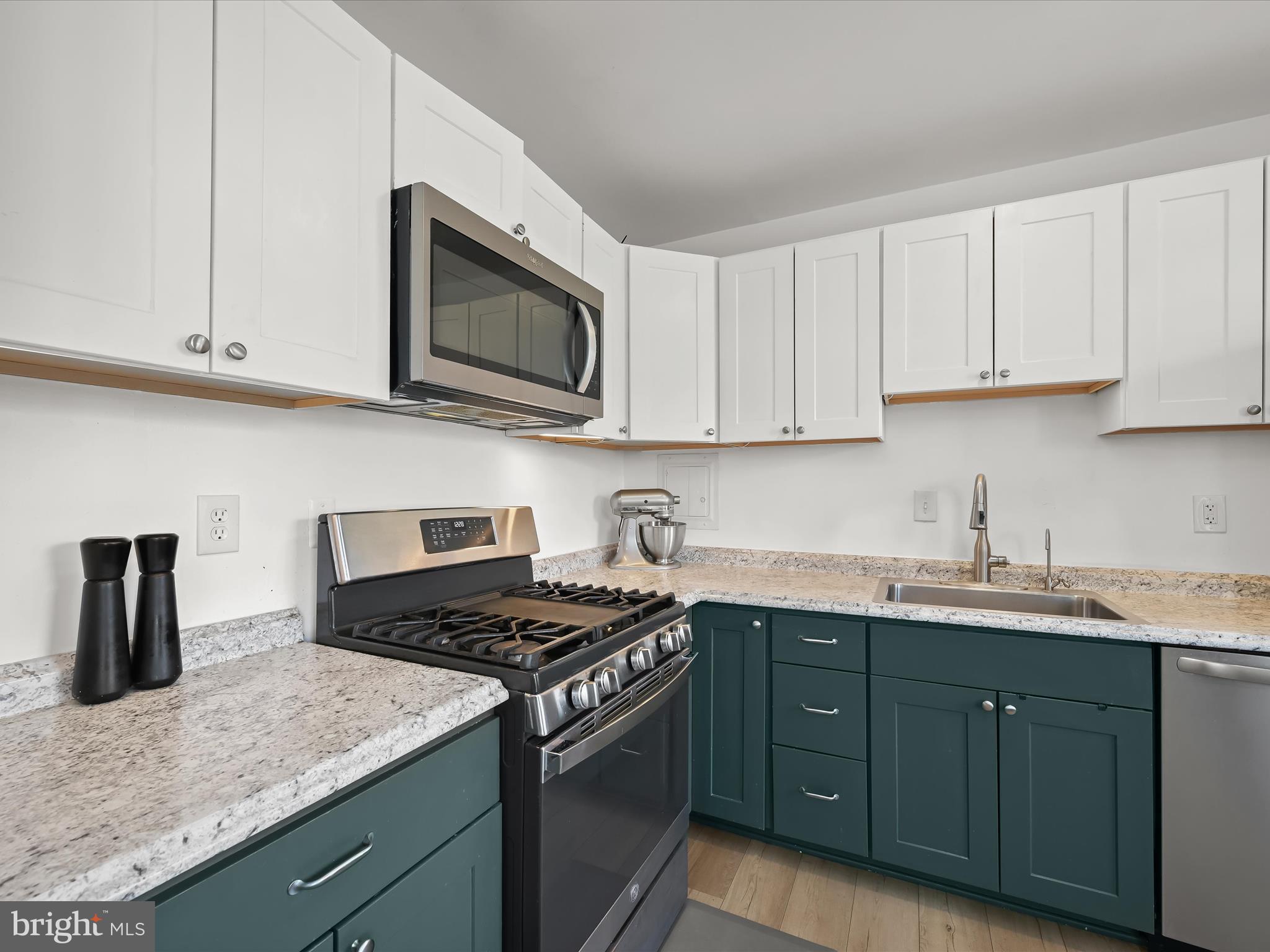 WESTCHESTER PARK - Residential